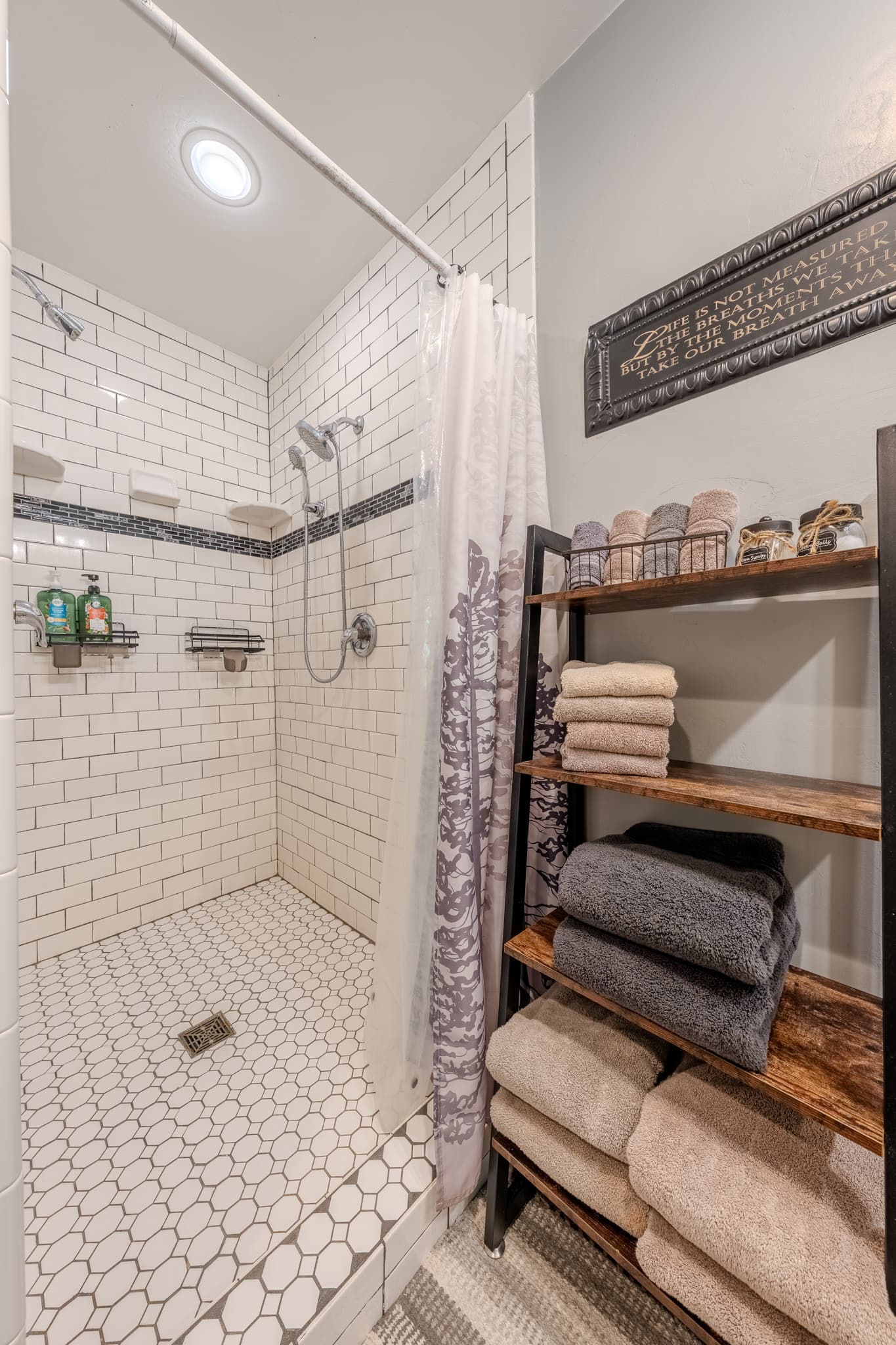 Masterbath shower