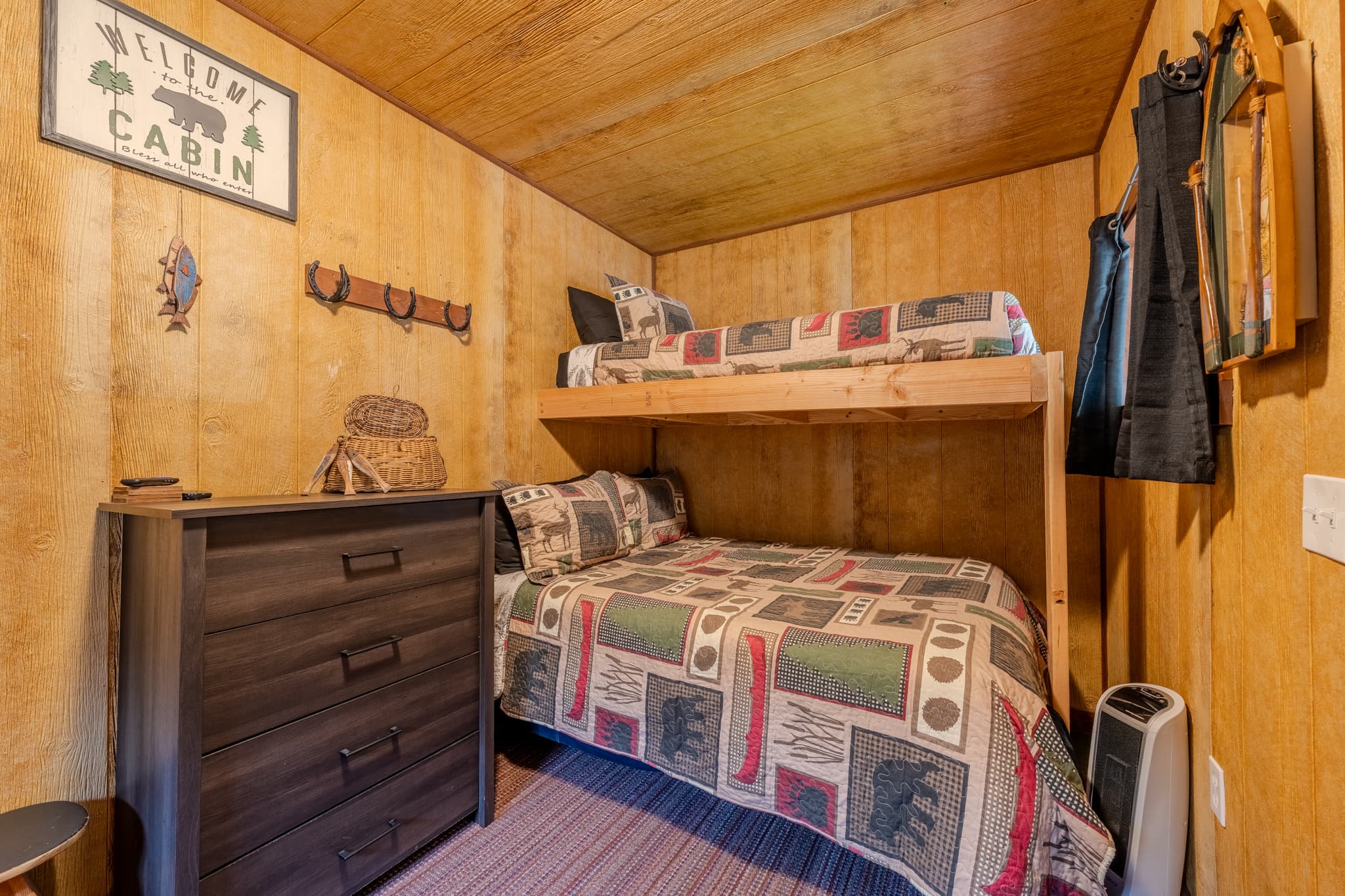Bunkhouse Double and Single Bunkbed
