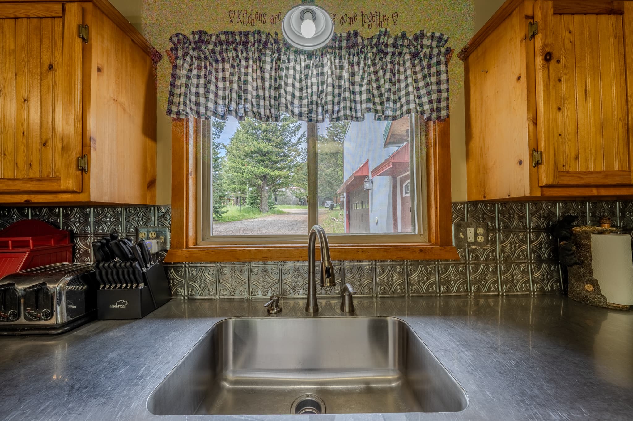 Kitchen Sink 