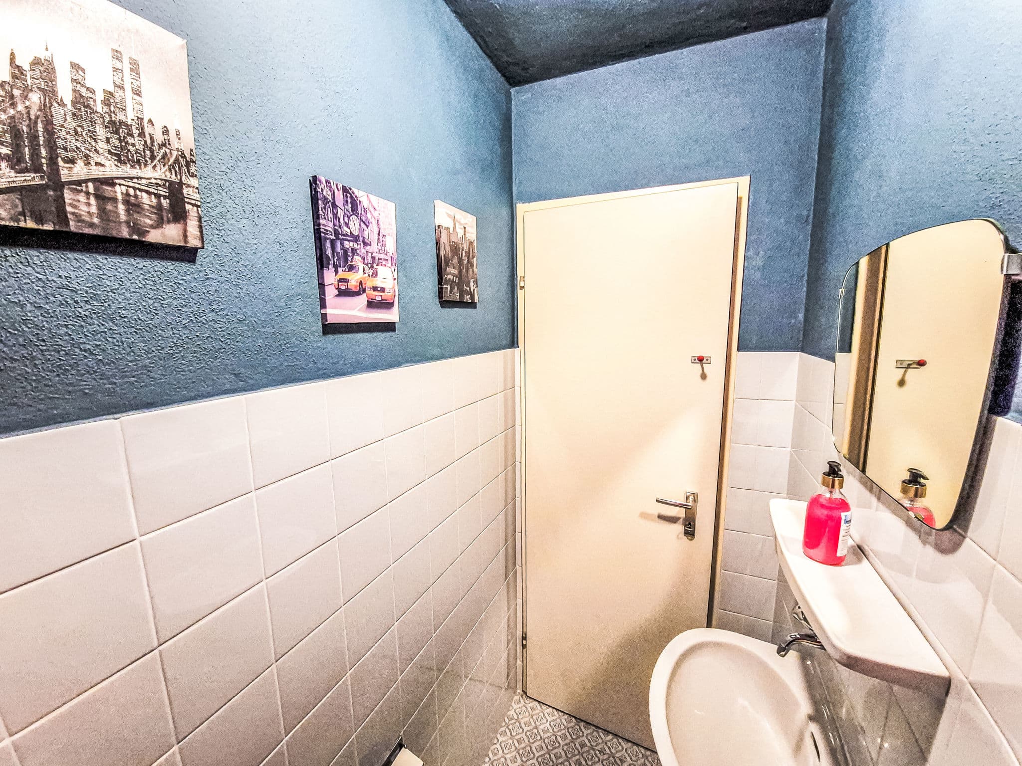 Bathroom / Wellness