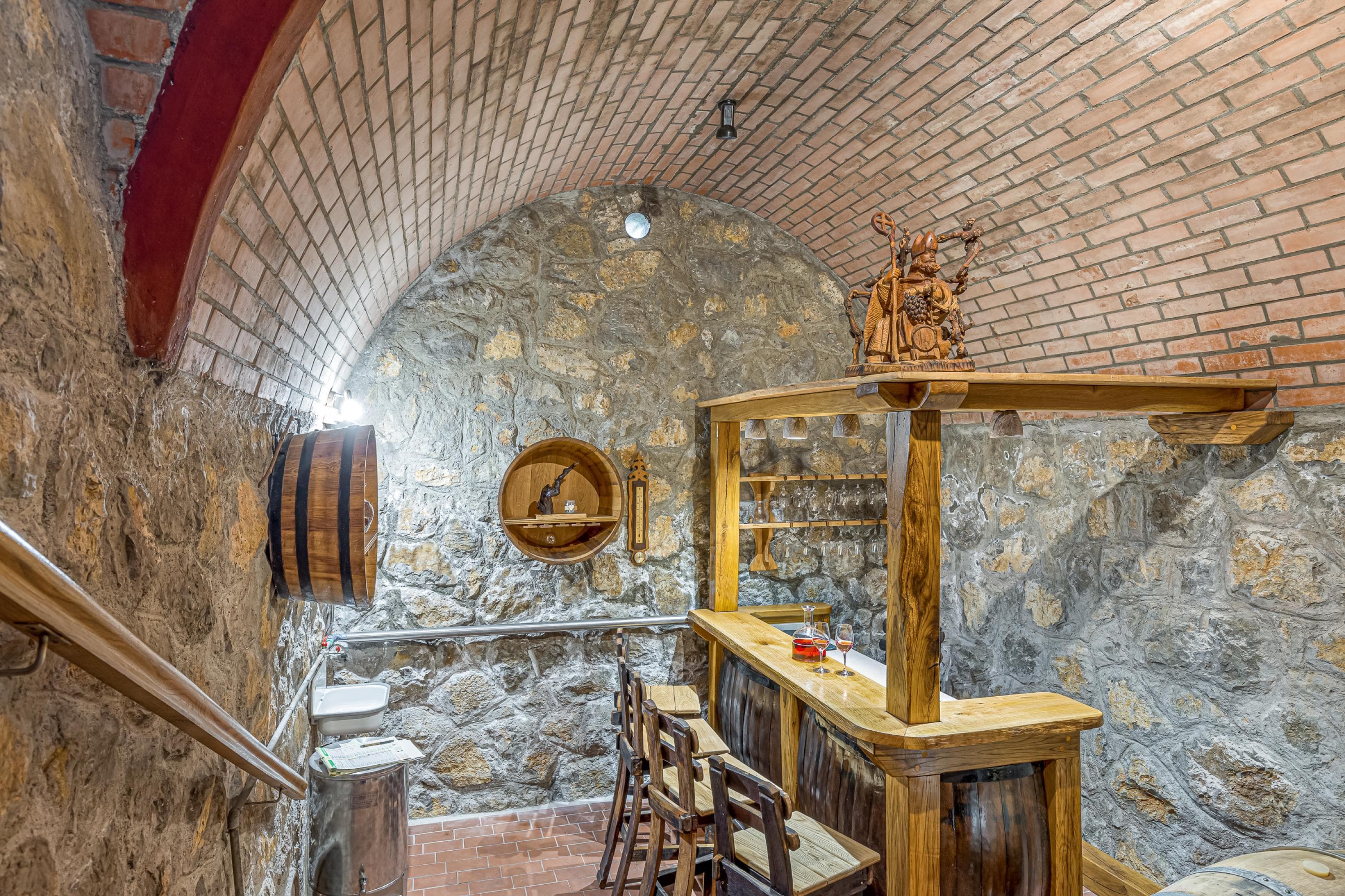 Gallery Image 12