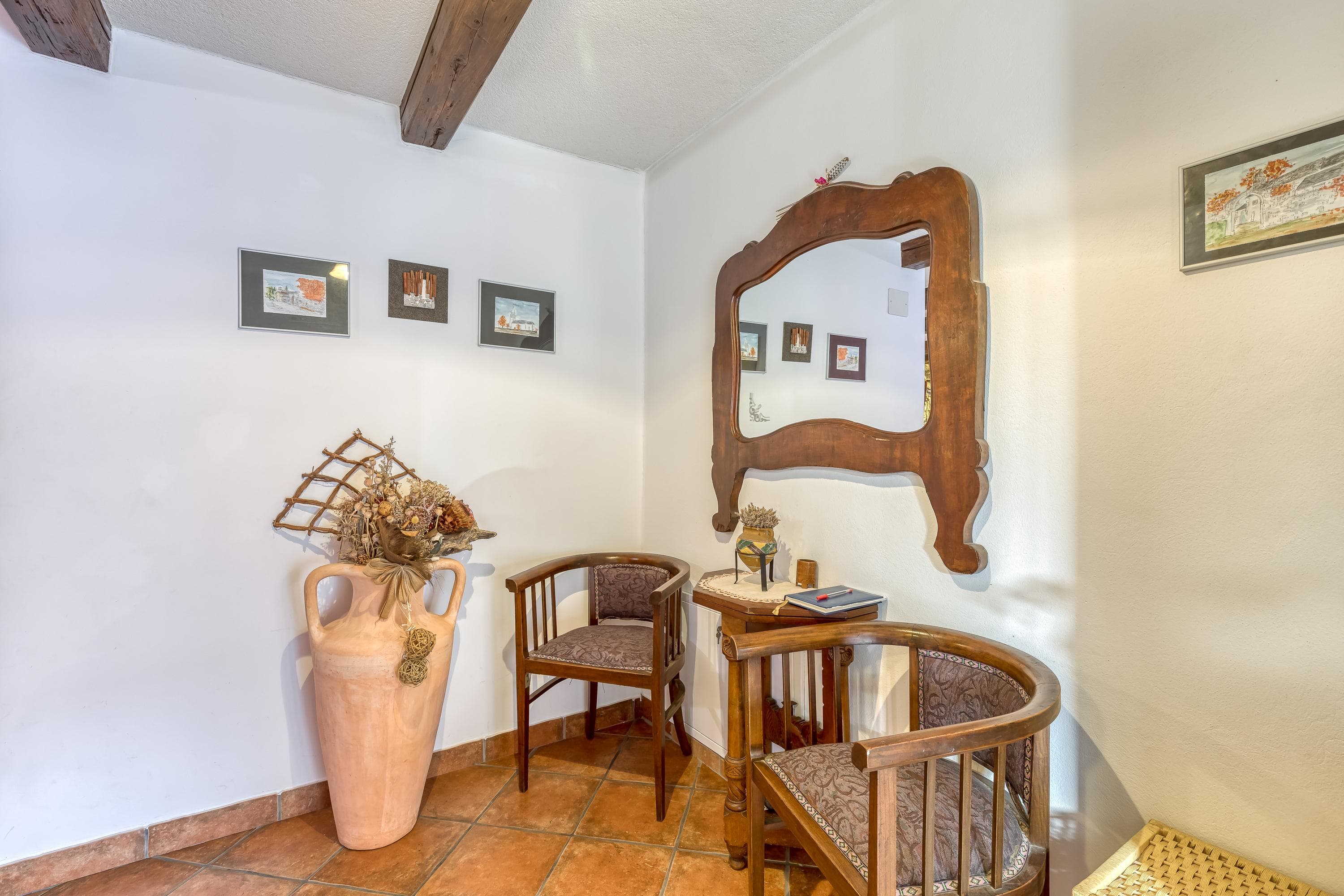 Gallery Image 28