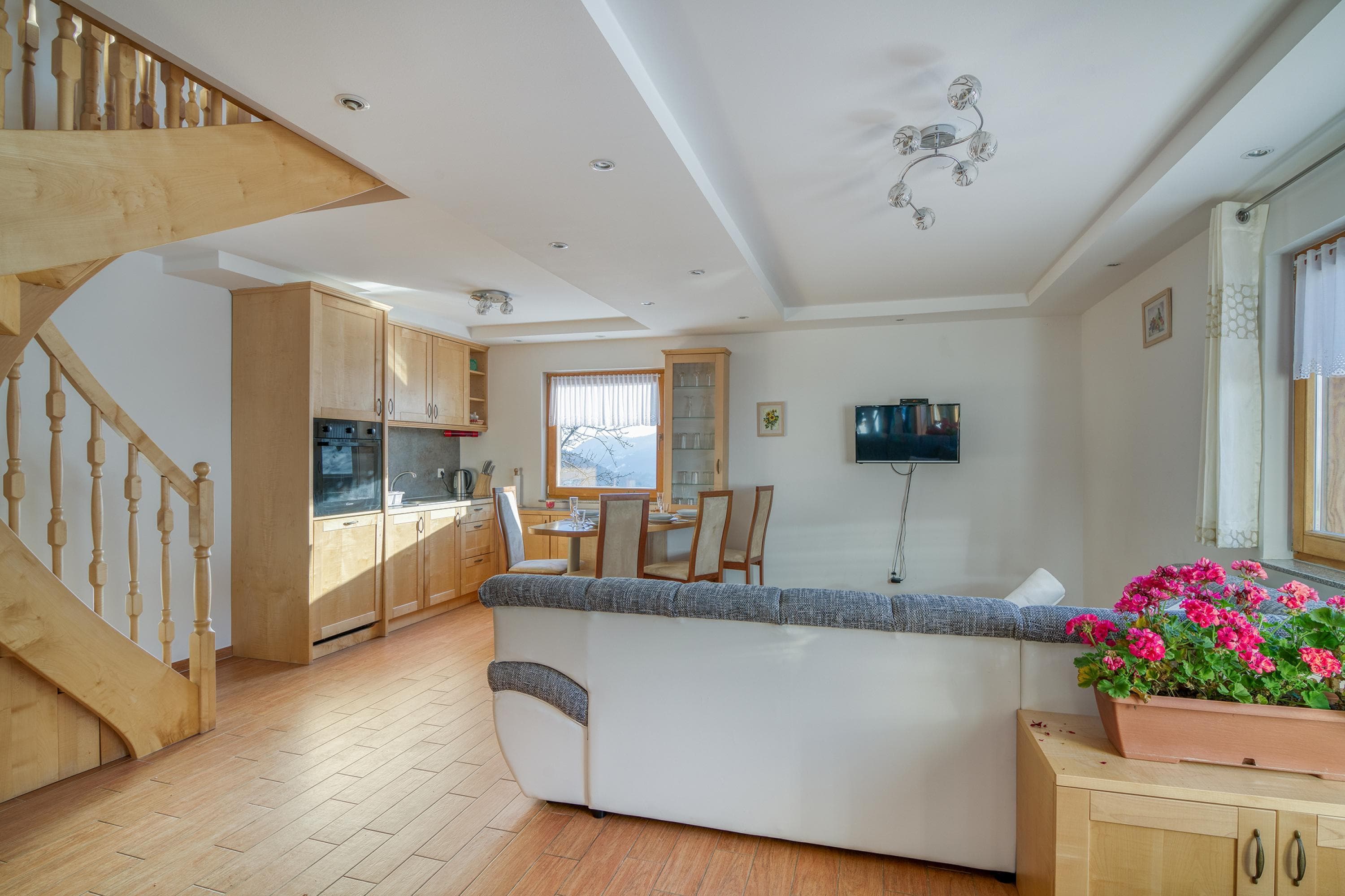 Gallery Image 9