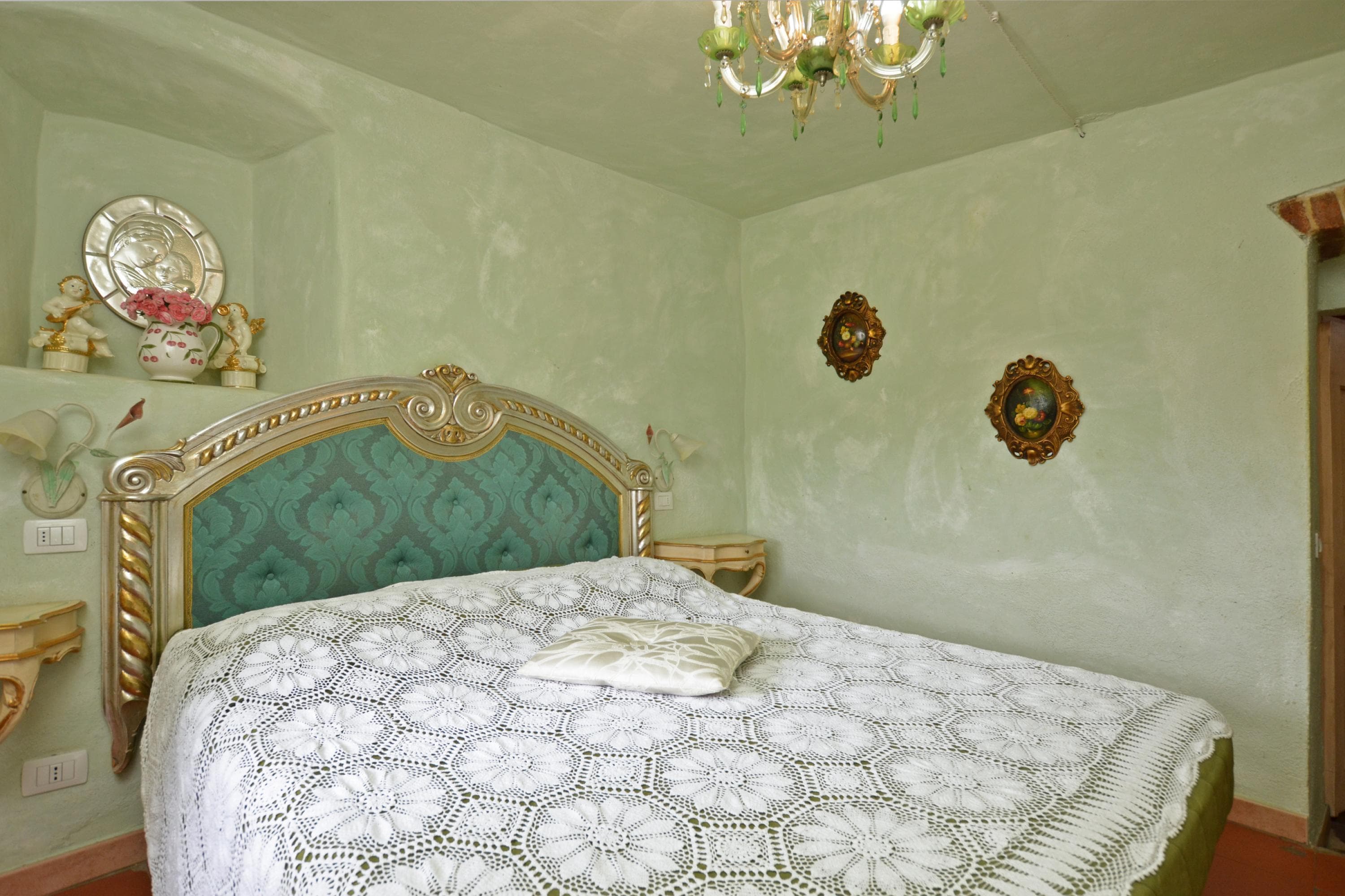 Gallery Image 17