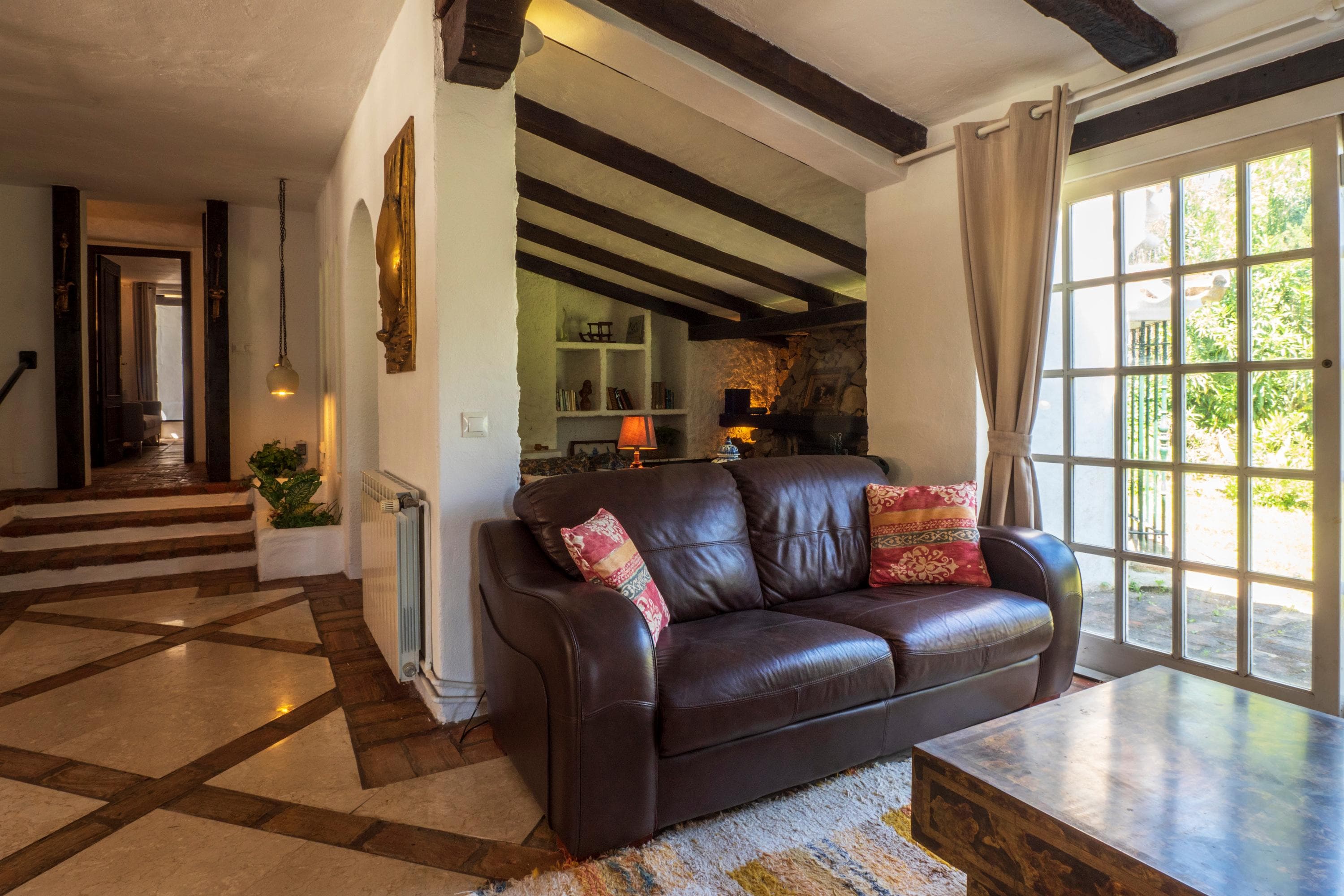 Gallery Image 16