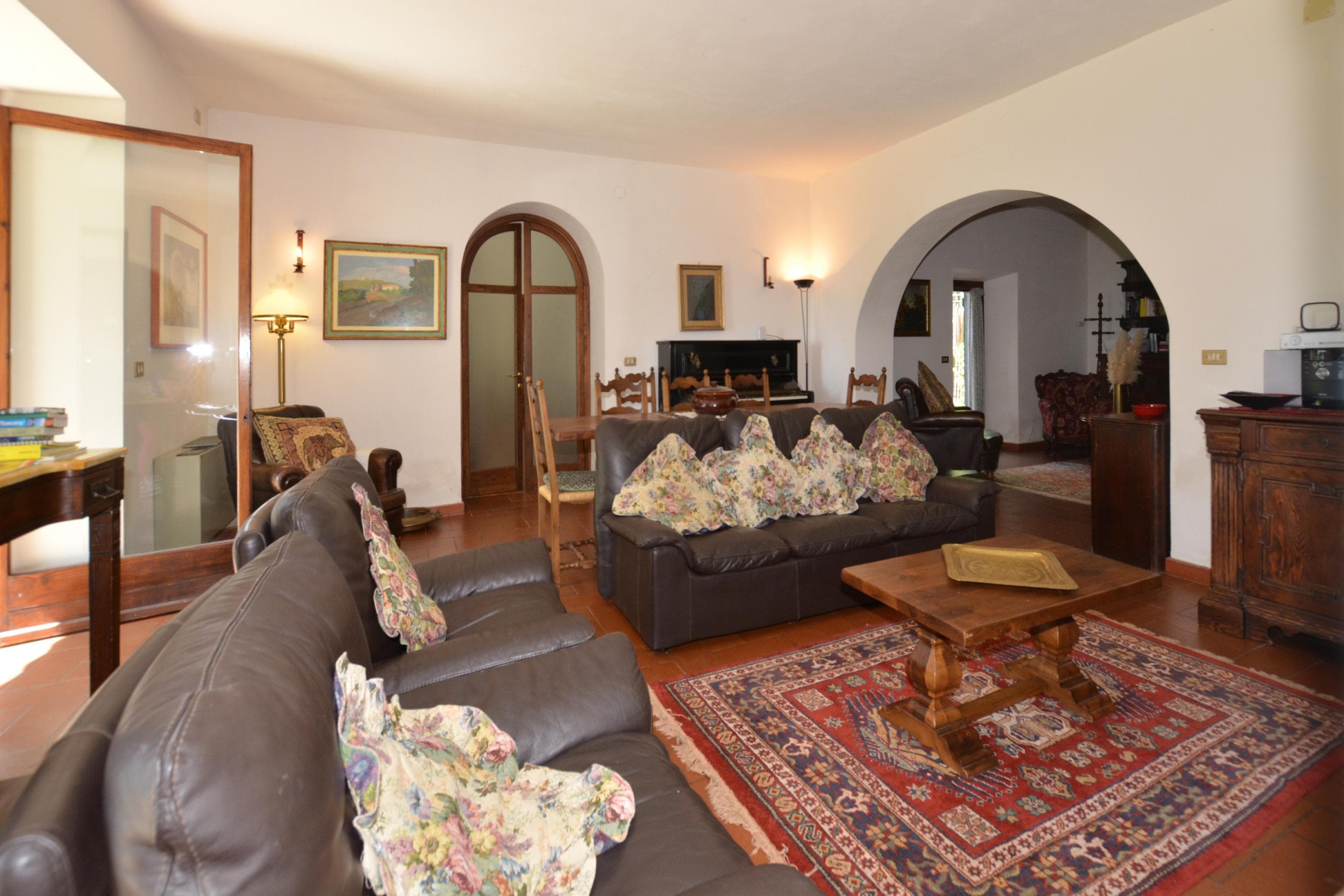 Gallery Image 13