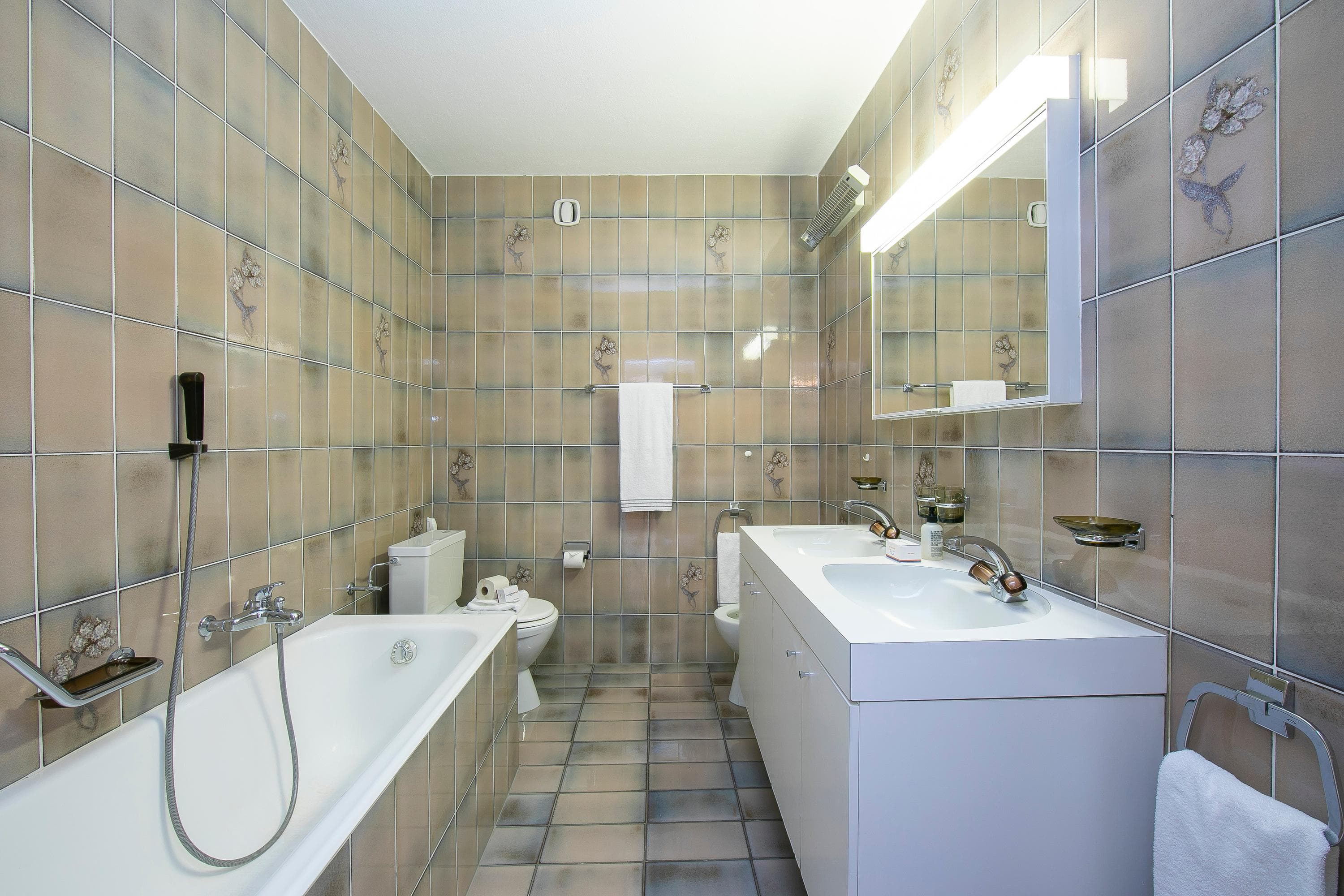 Gallery Image 11