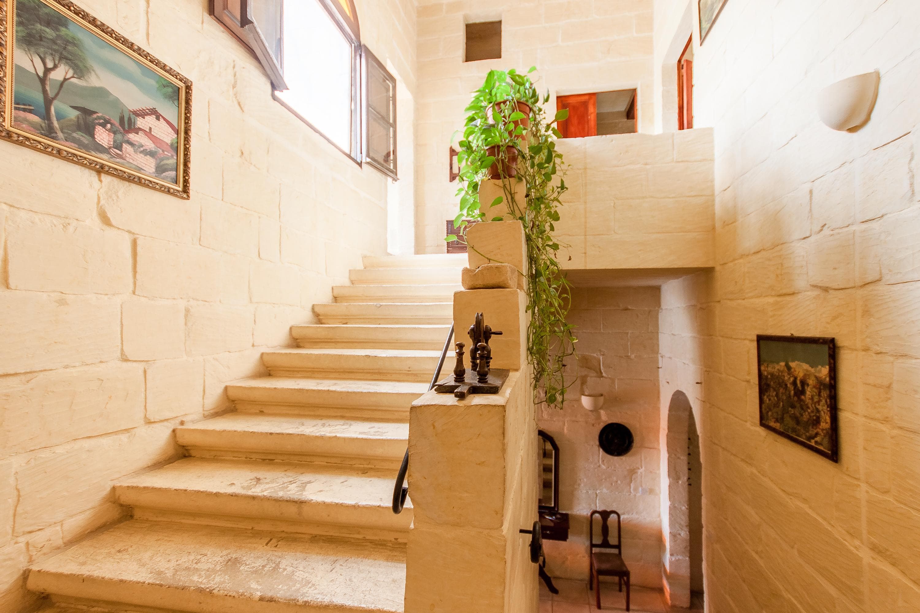 Gallery Image 9