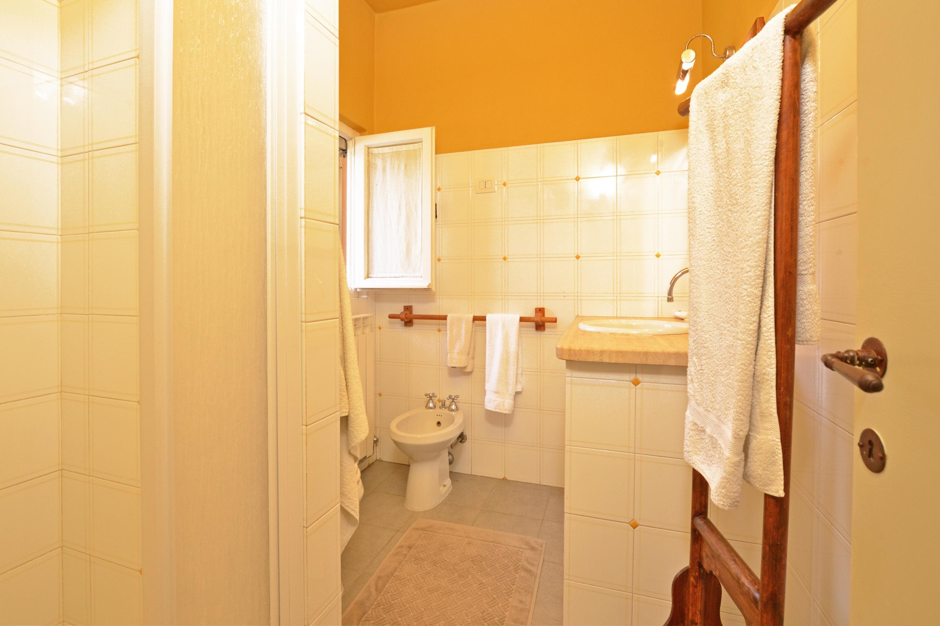 Gallery Image 38