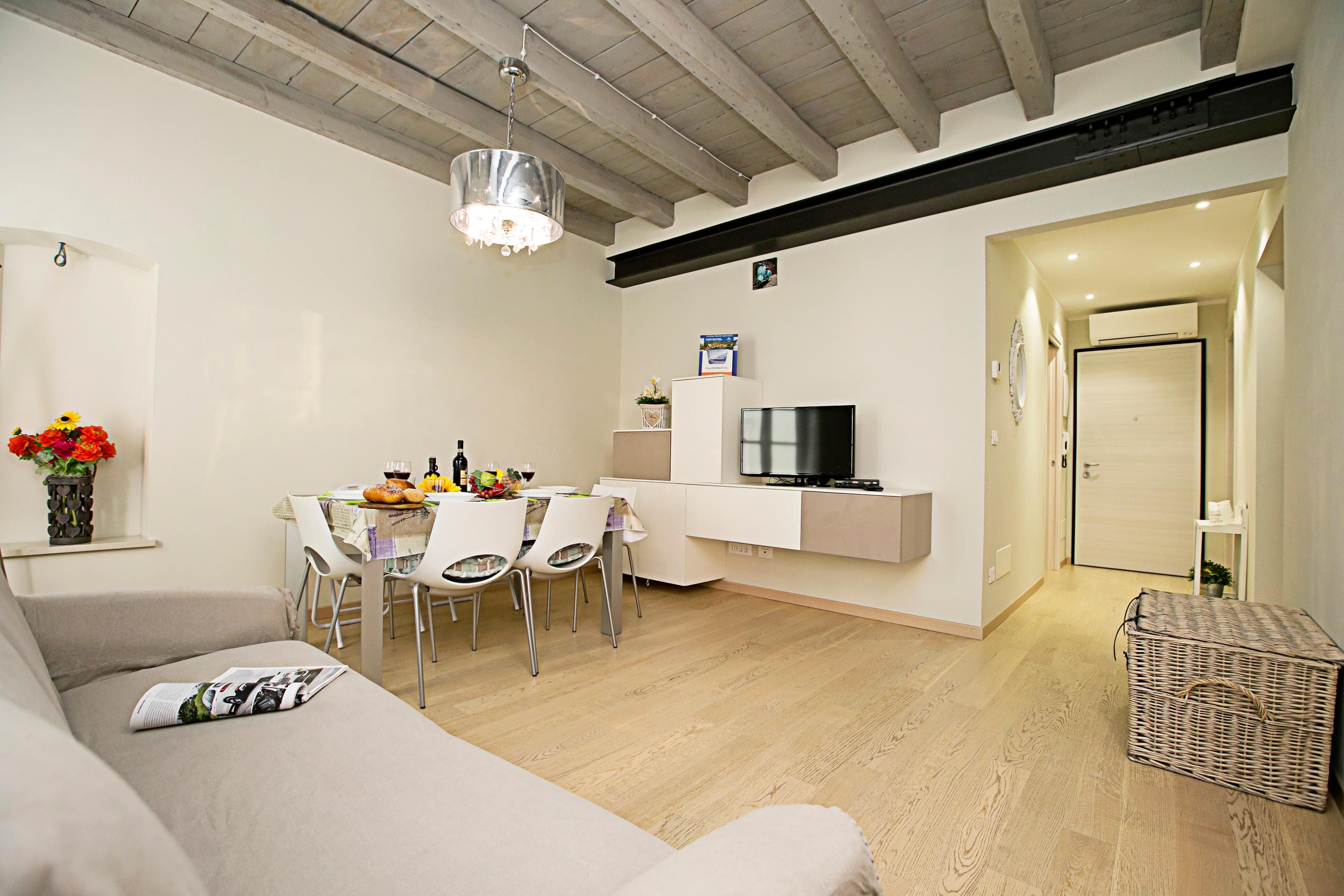 Gallery Image 10
