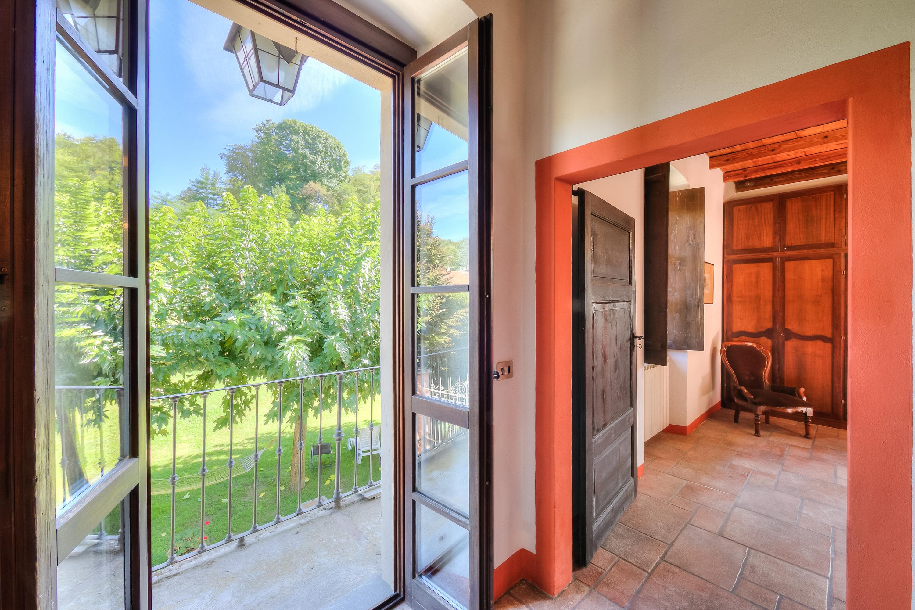 Gallery Image 28