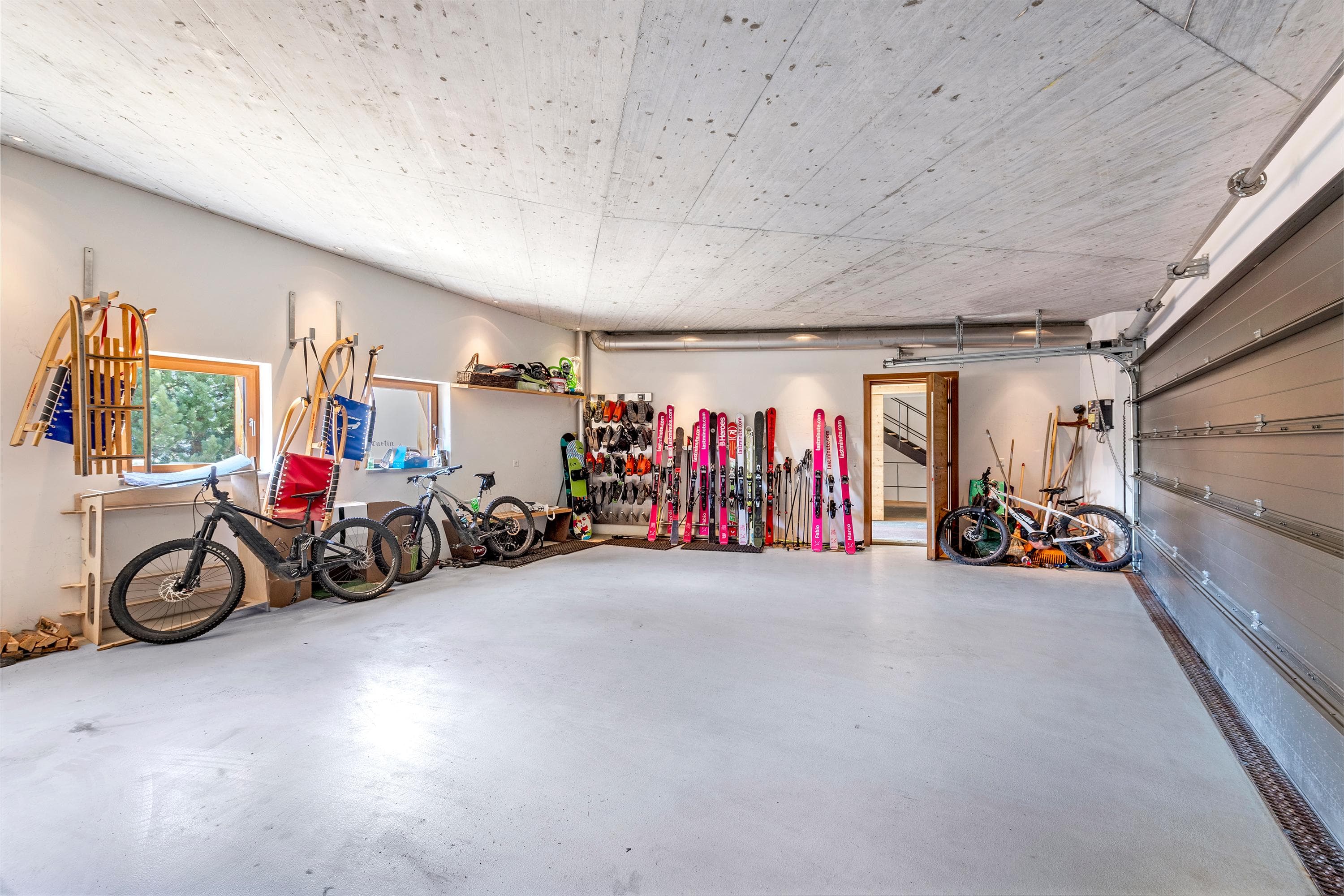 Gallery Image 17