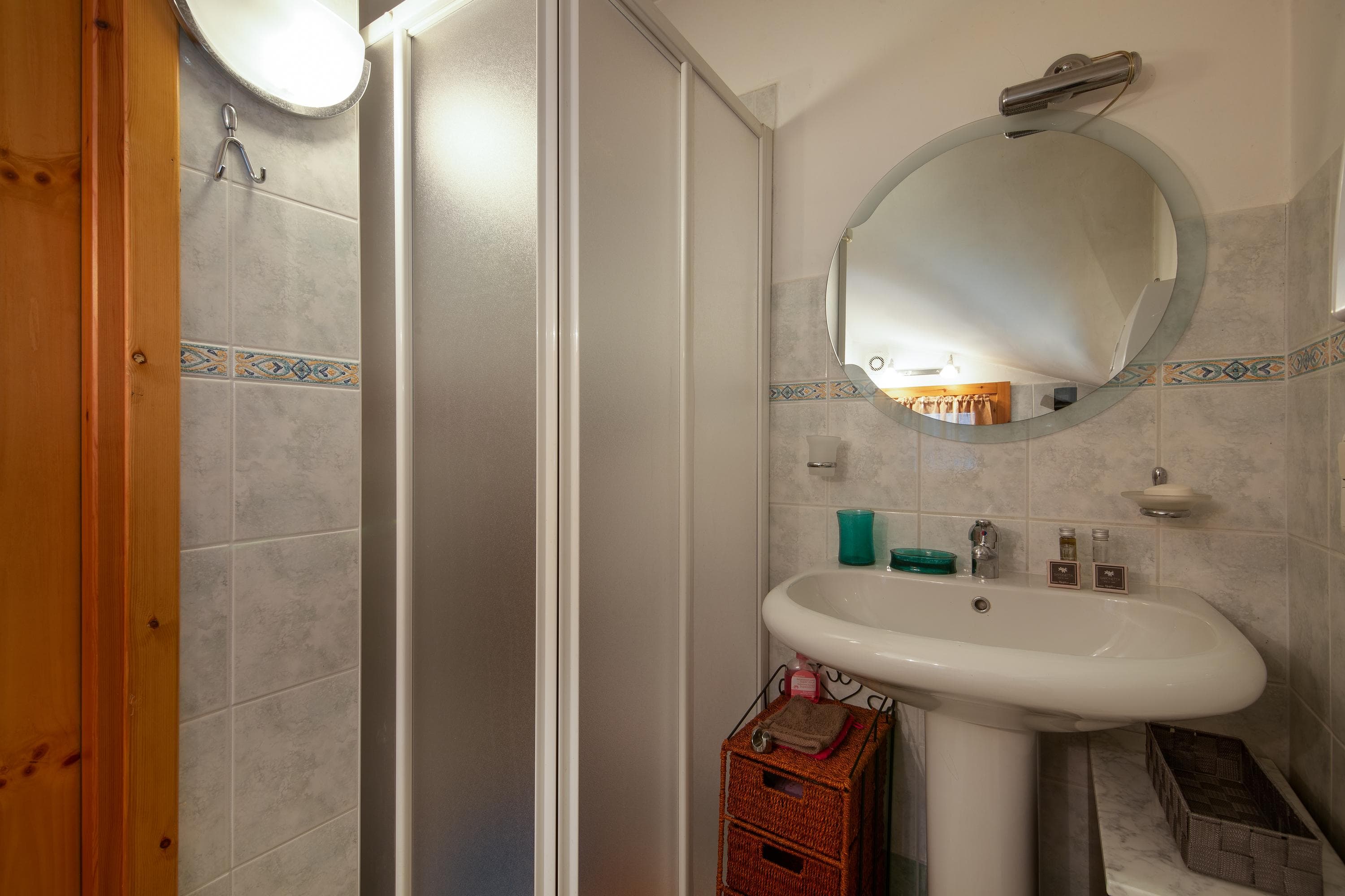 Gallery Image 19
