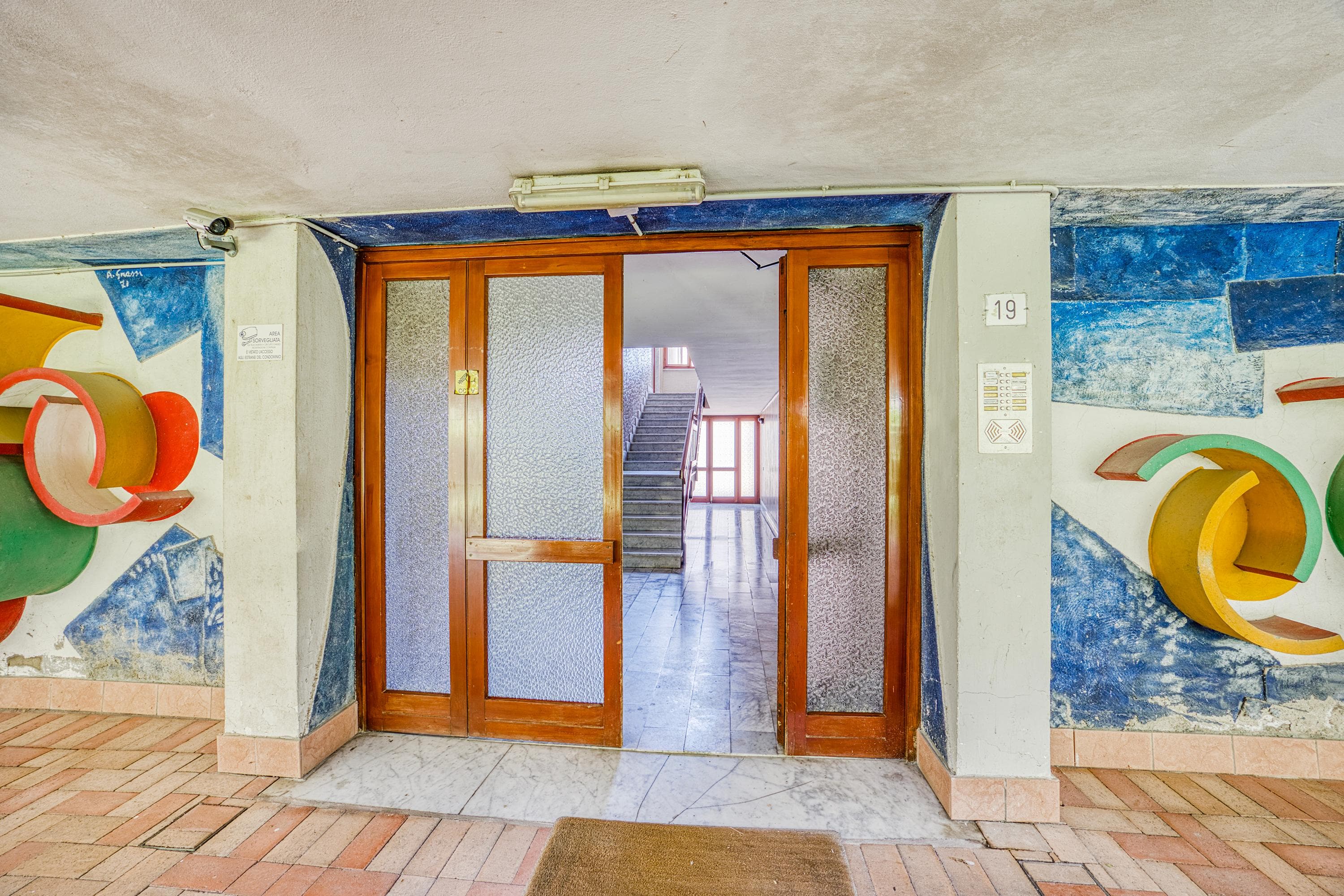 Gallery Image 16