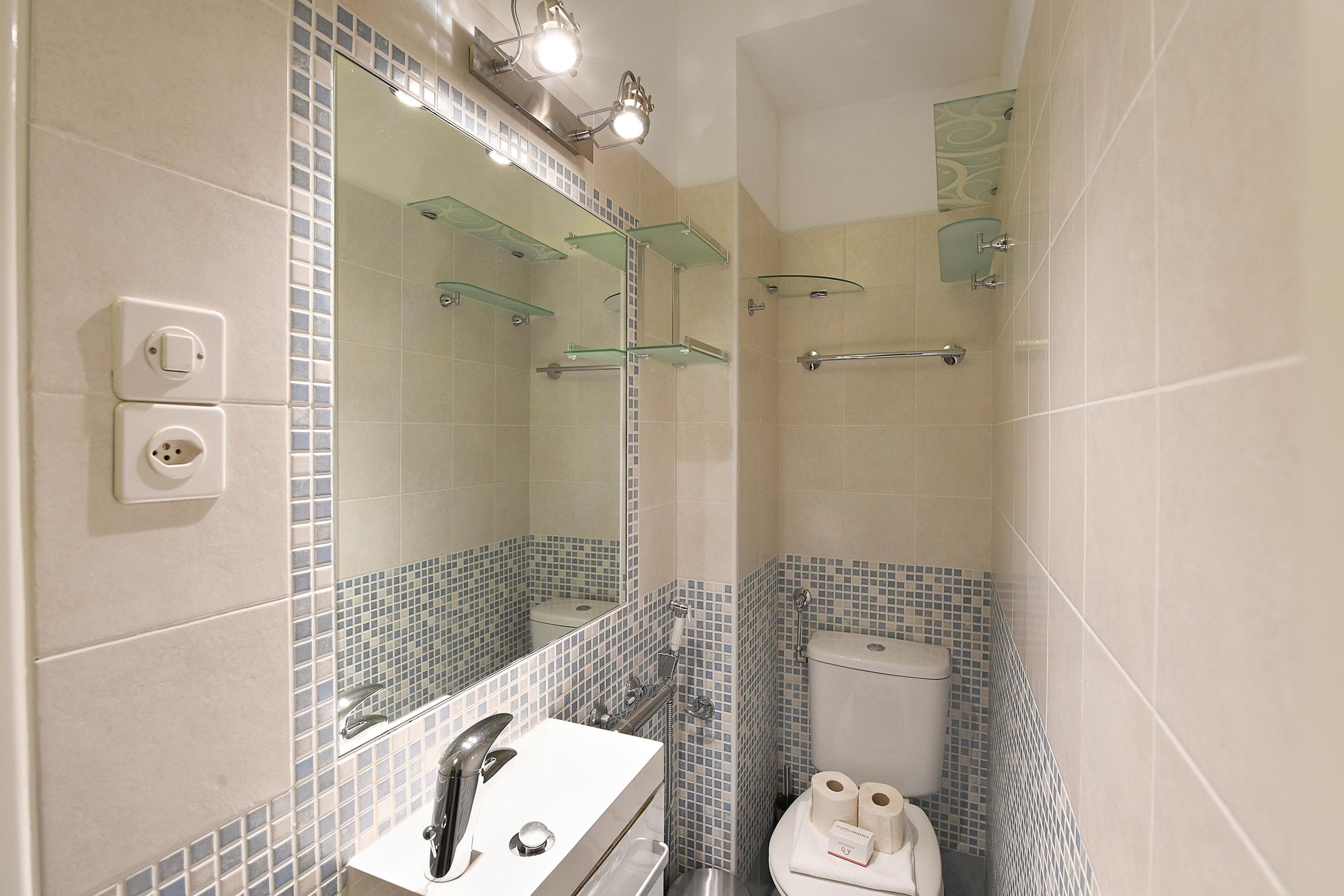 Gallery Image 13