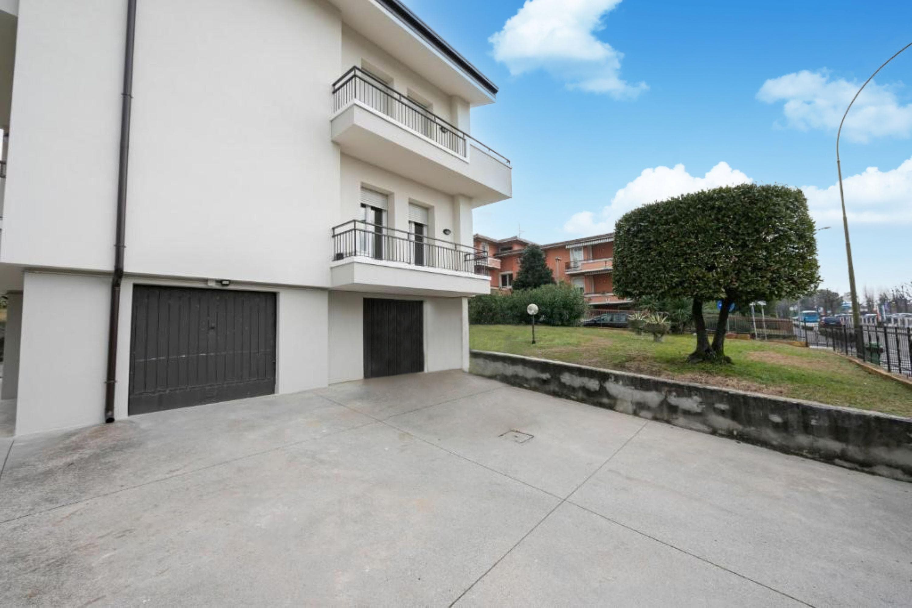 Gallery Image 20
