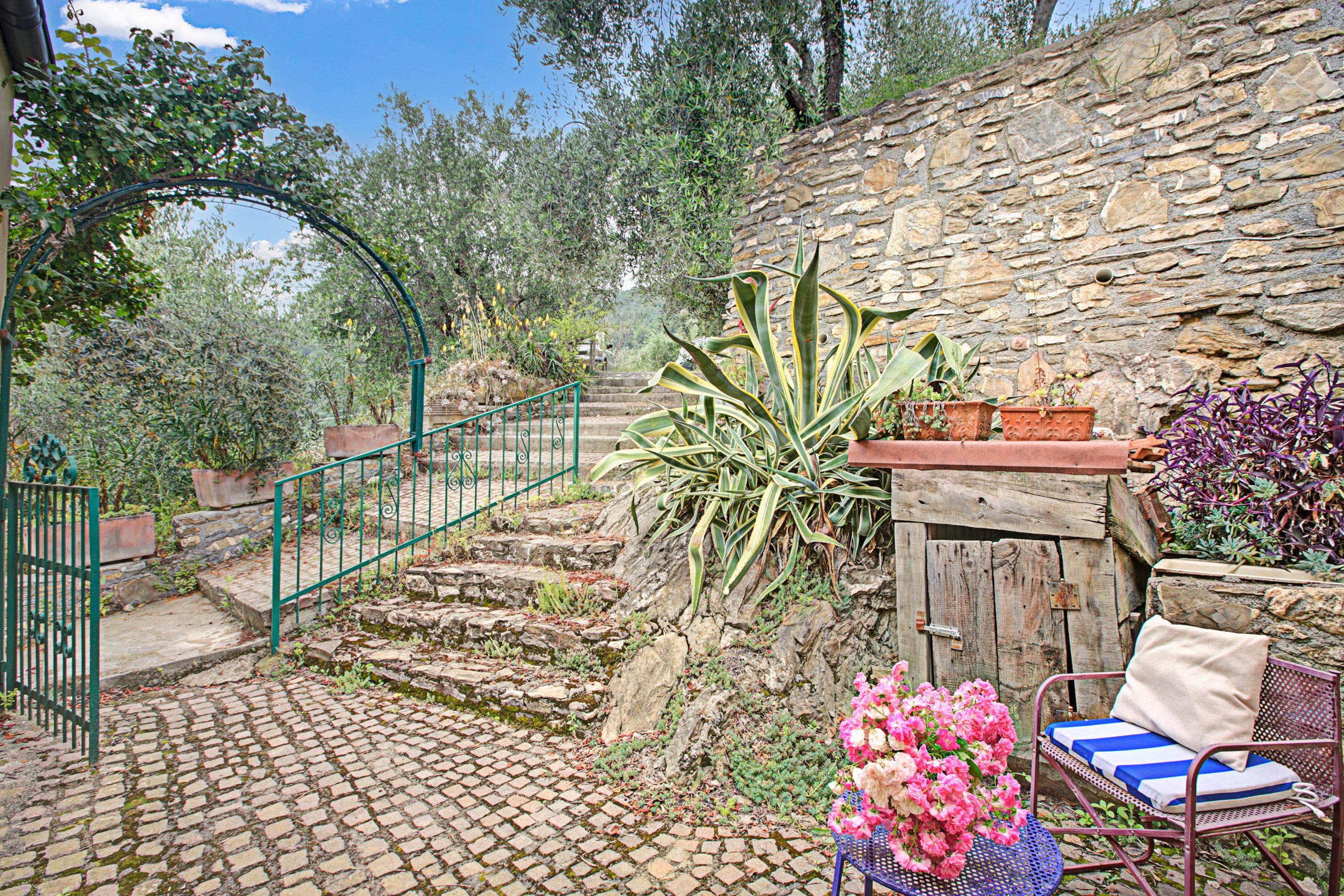 Gallery Image 35