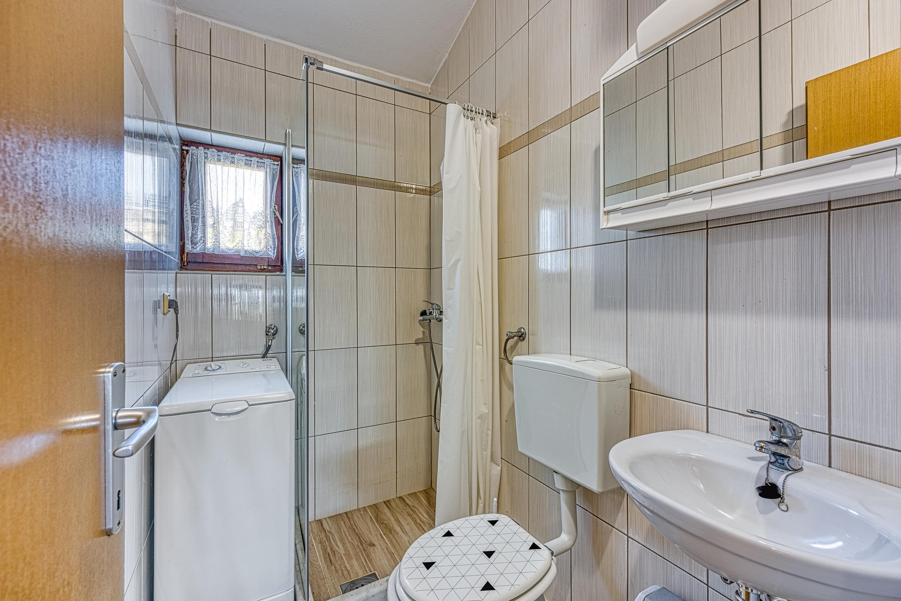 Gallery Image 11