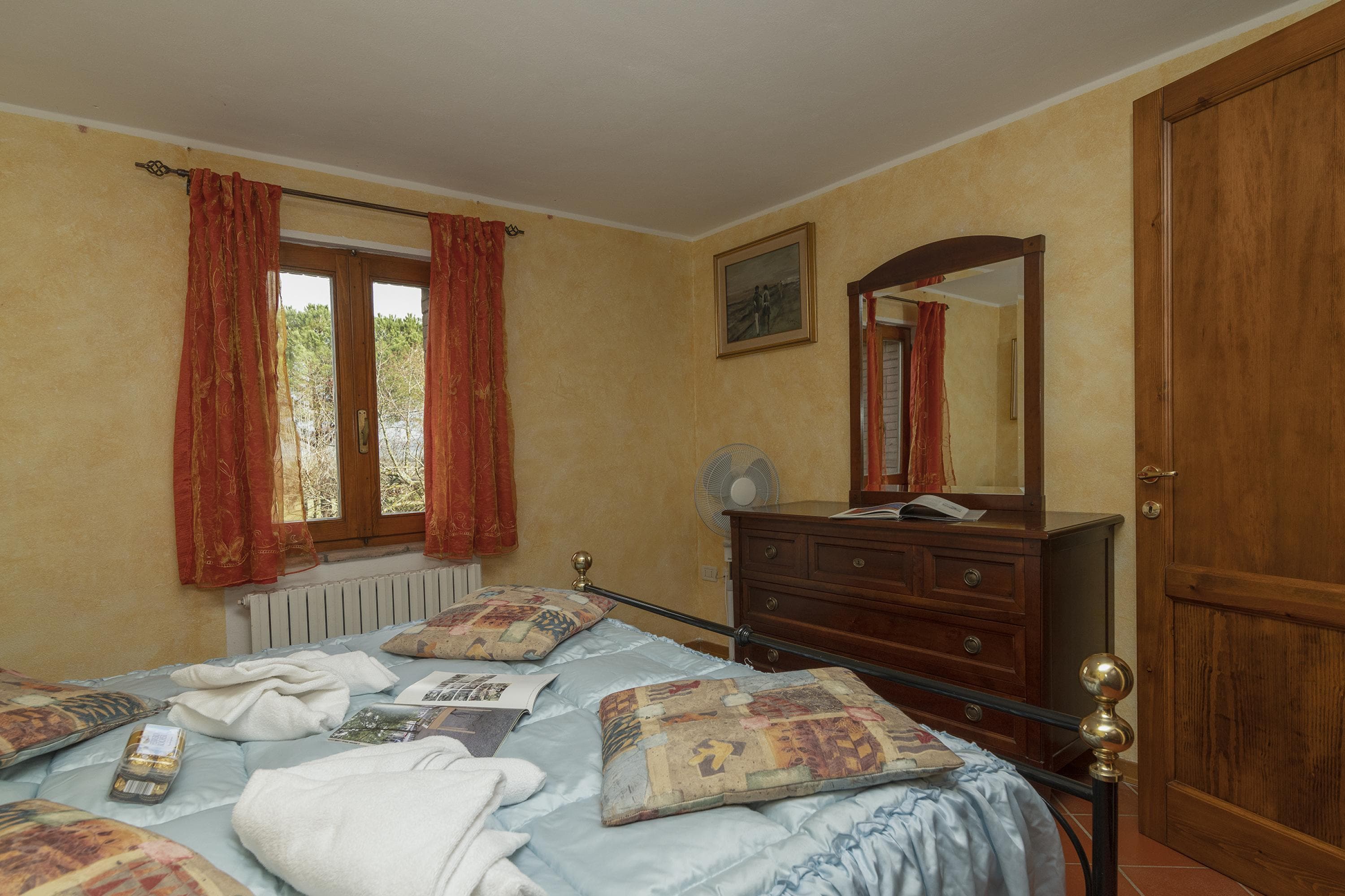Gallery Image 15