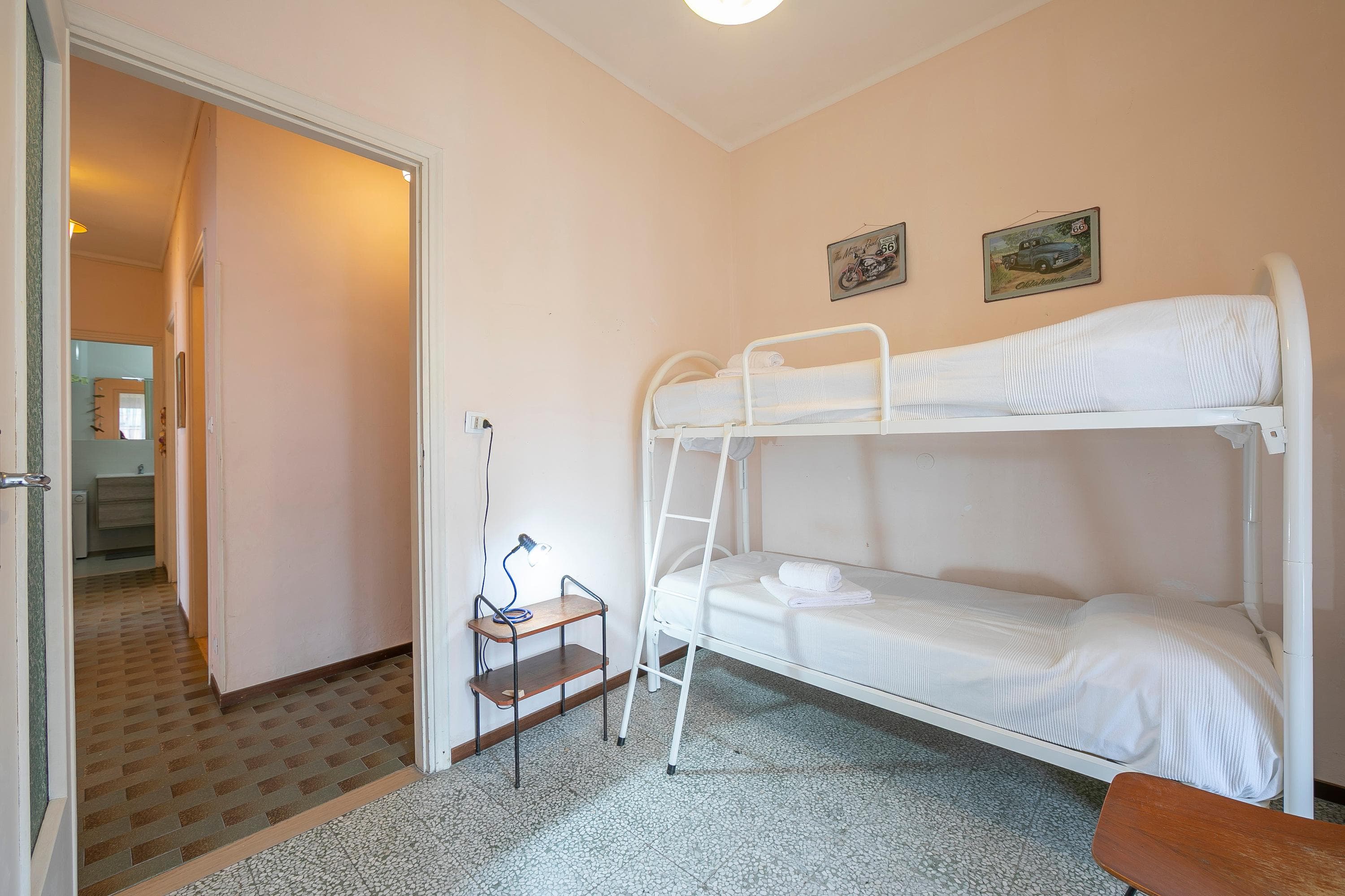 Gallery Image 13
