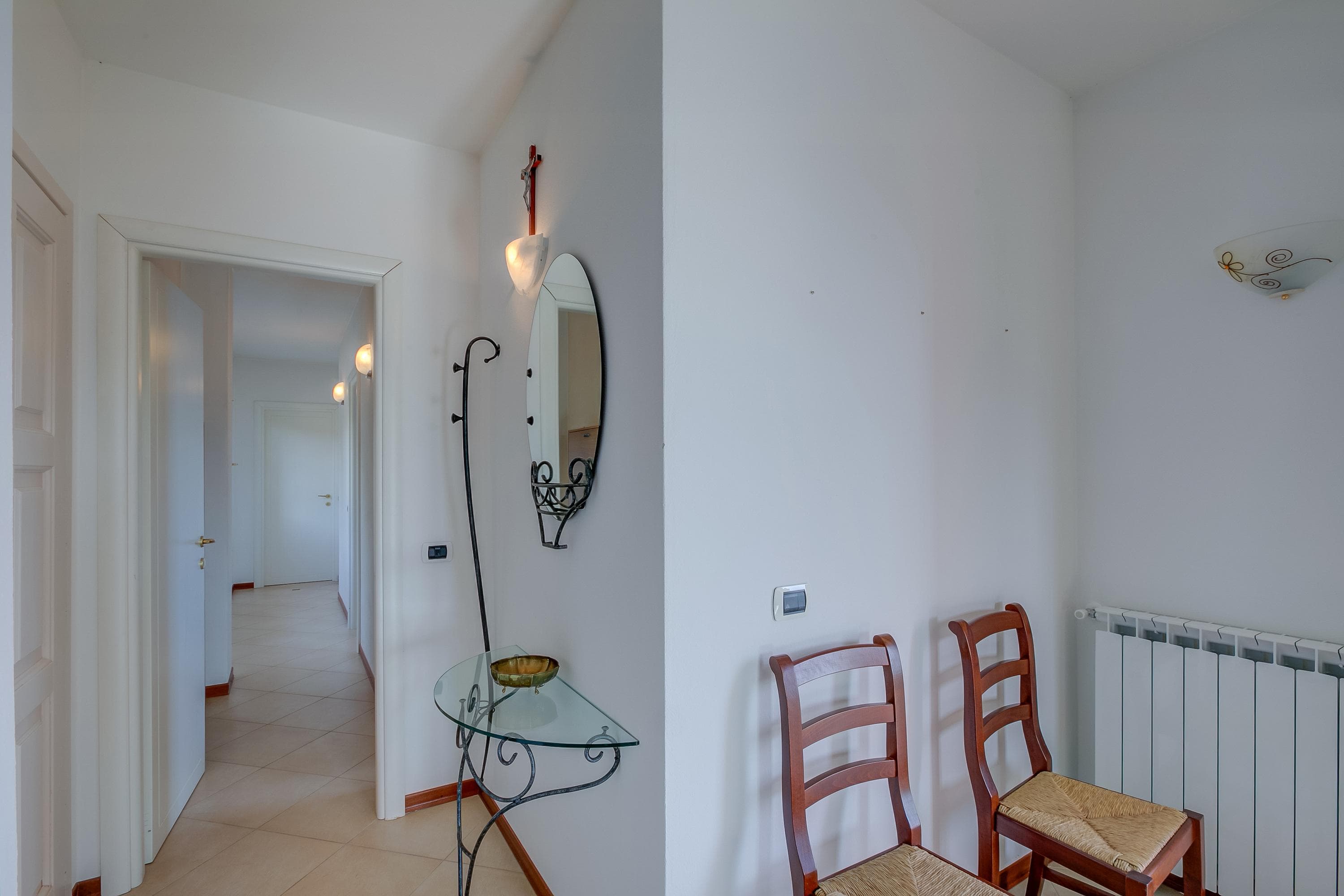 Gallery Image 16