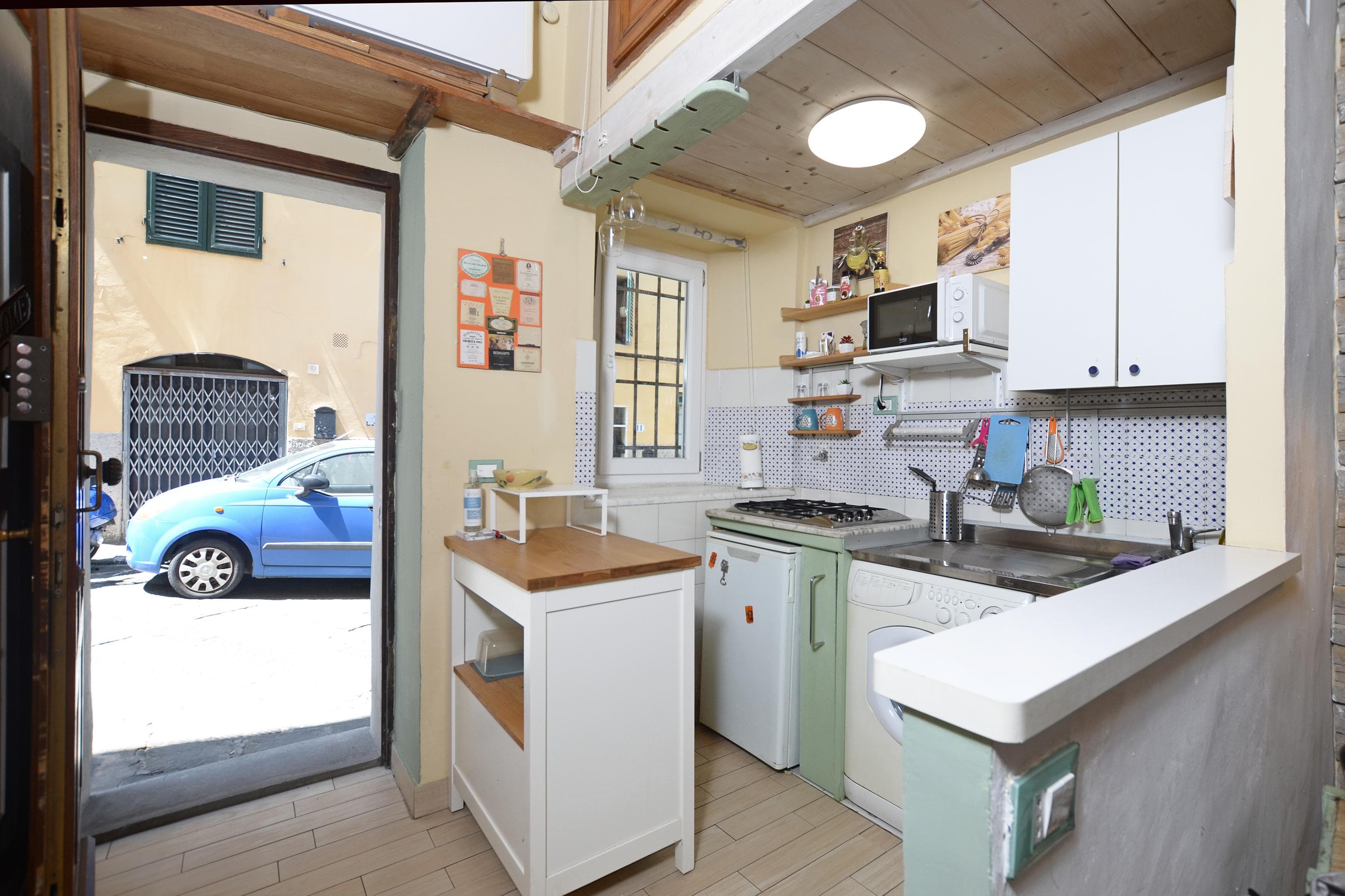 Gallery Image 6