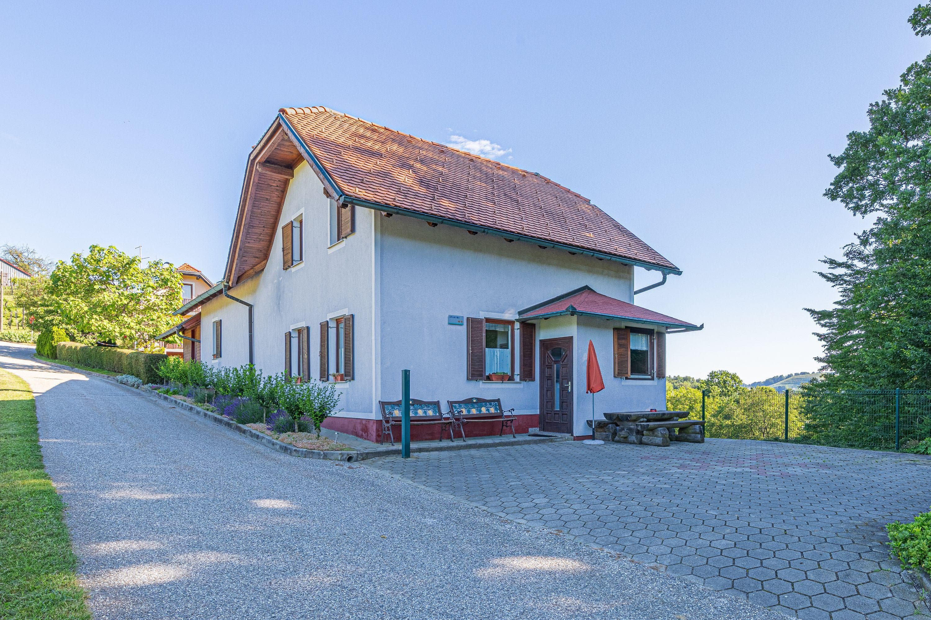 Gallery Image 13