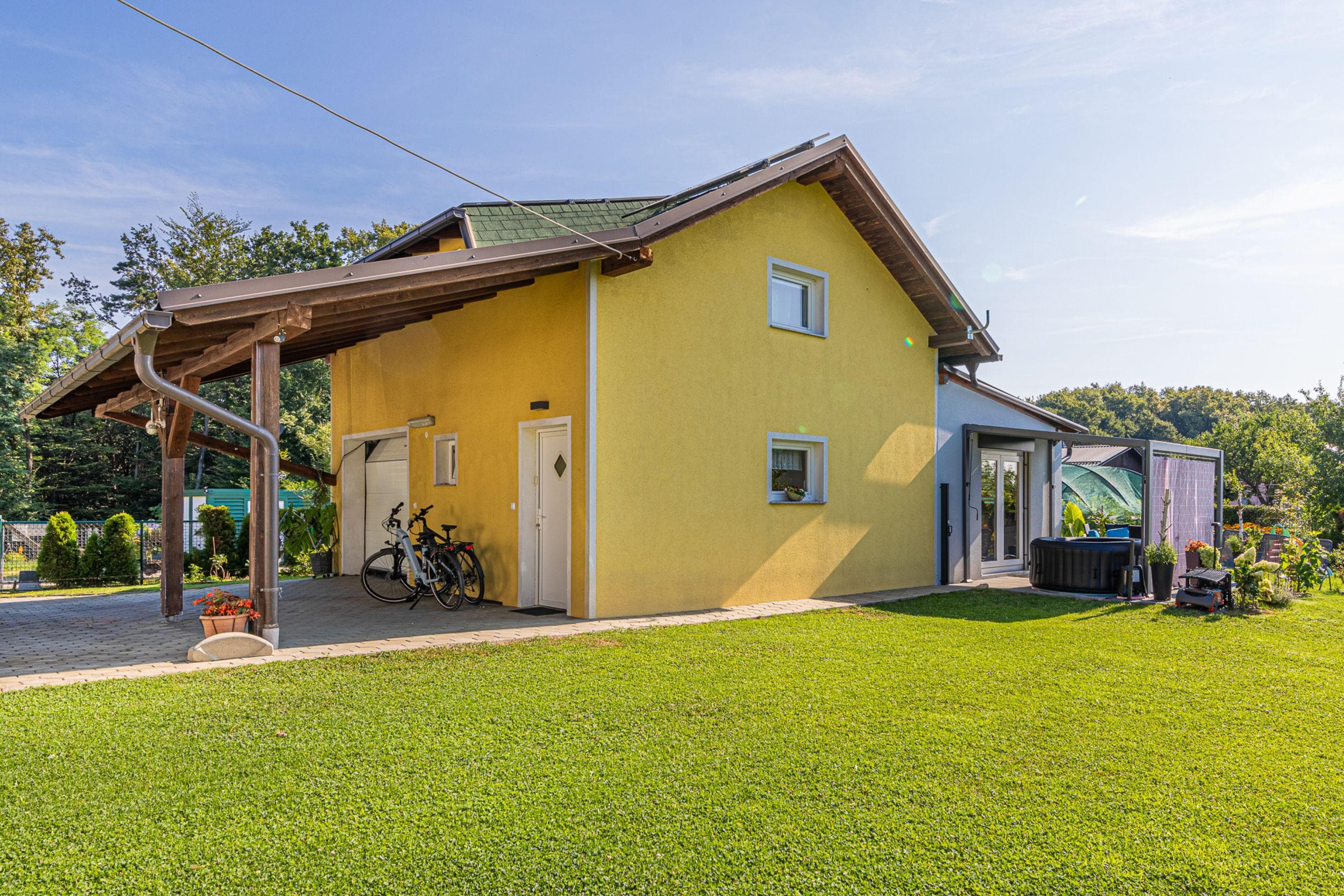 Gallery Image 15