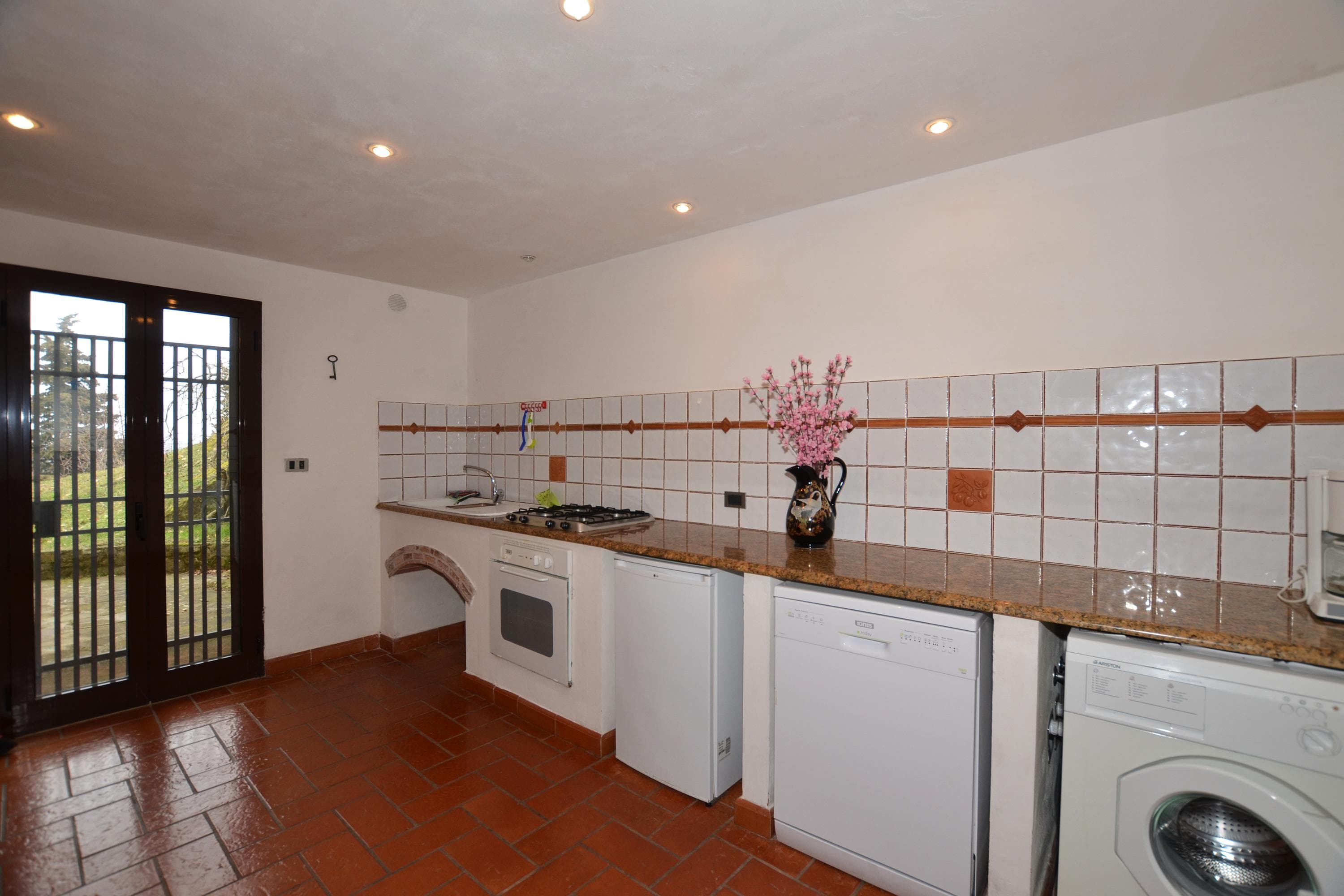 Gallery Image 24