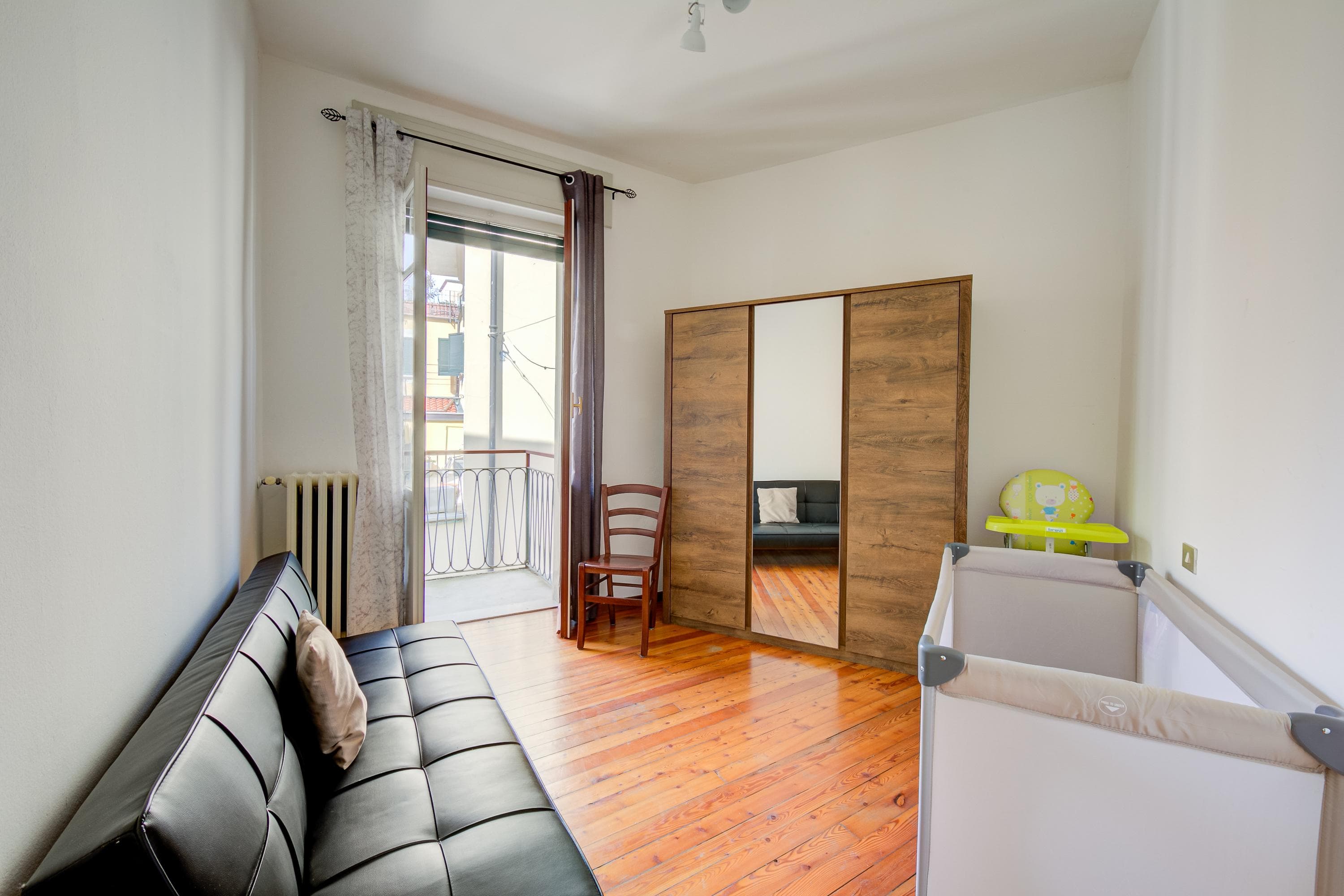 Gallery Image 12