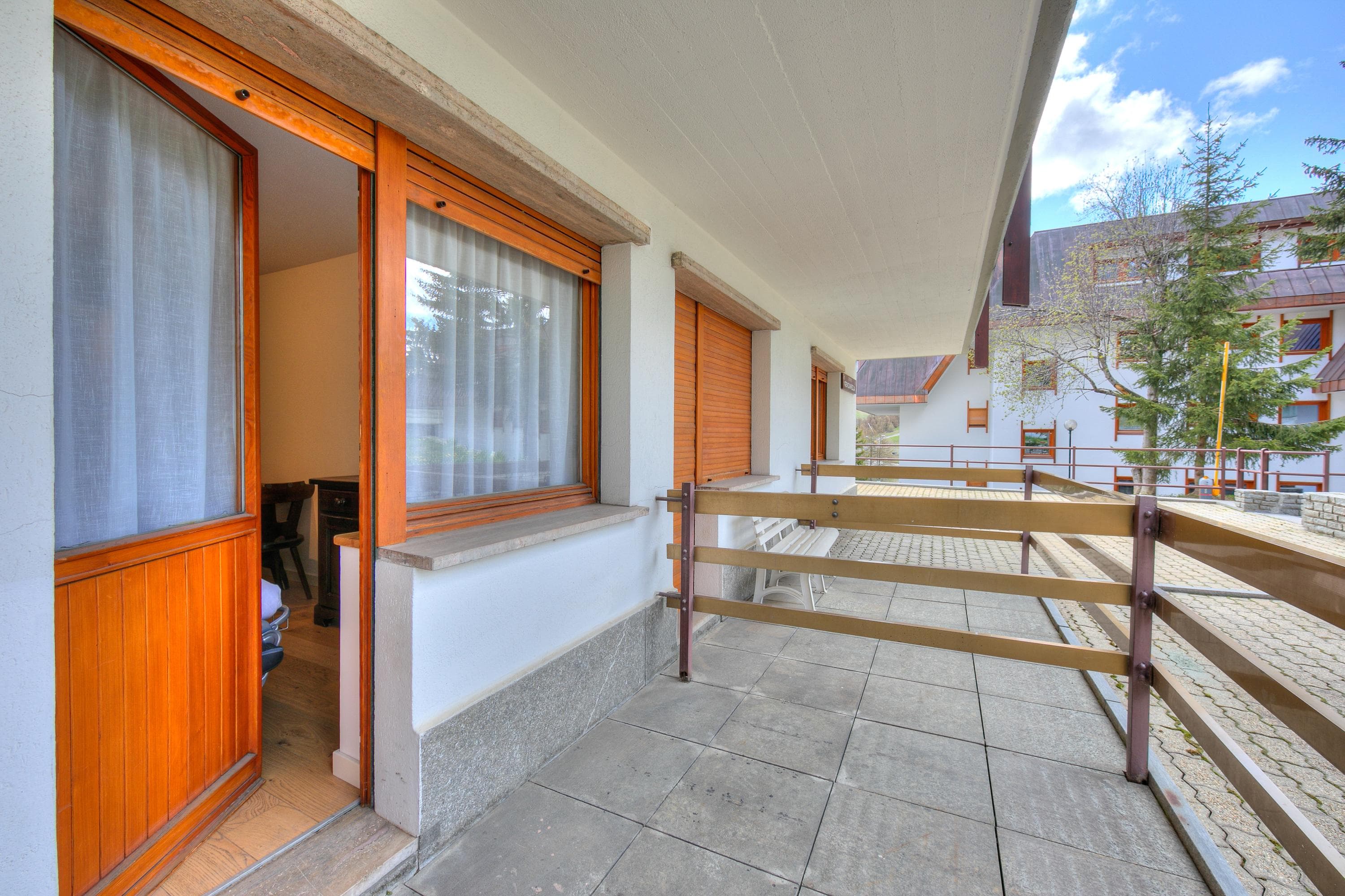 Gallery Image 16