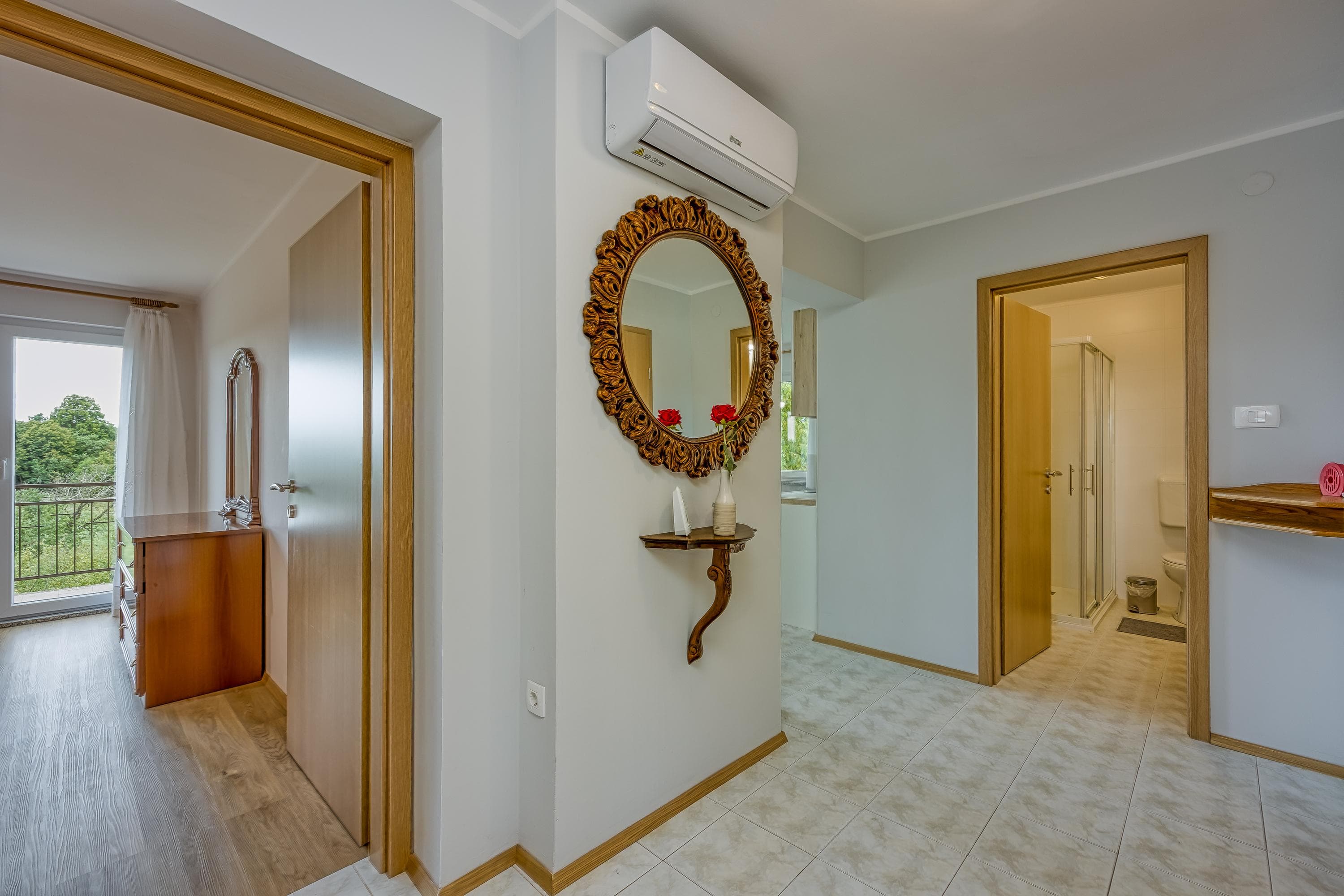 Gallery Image 16