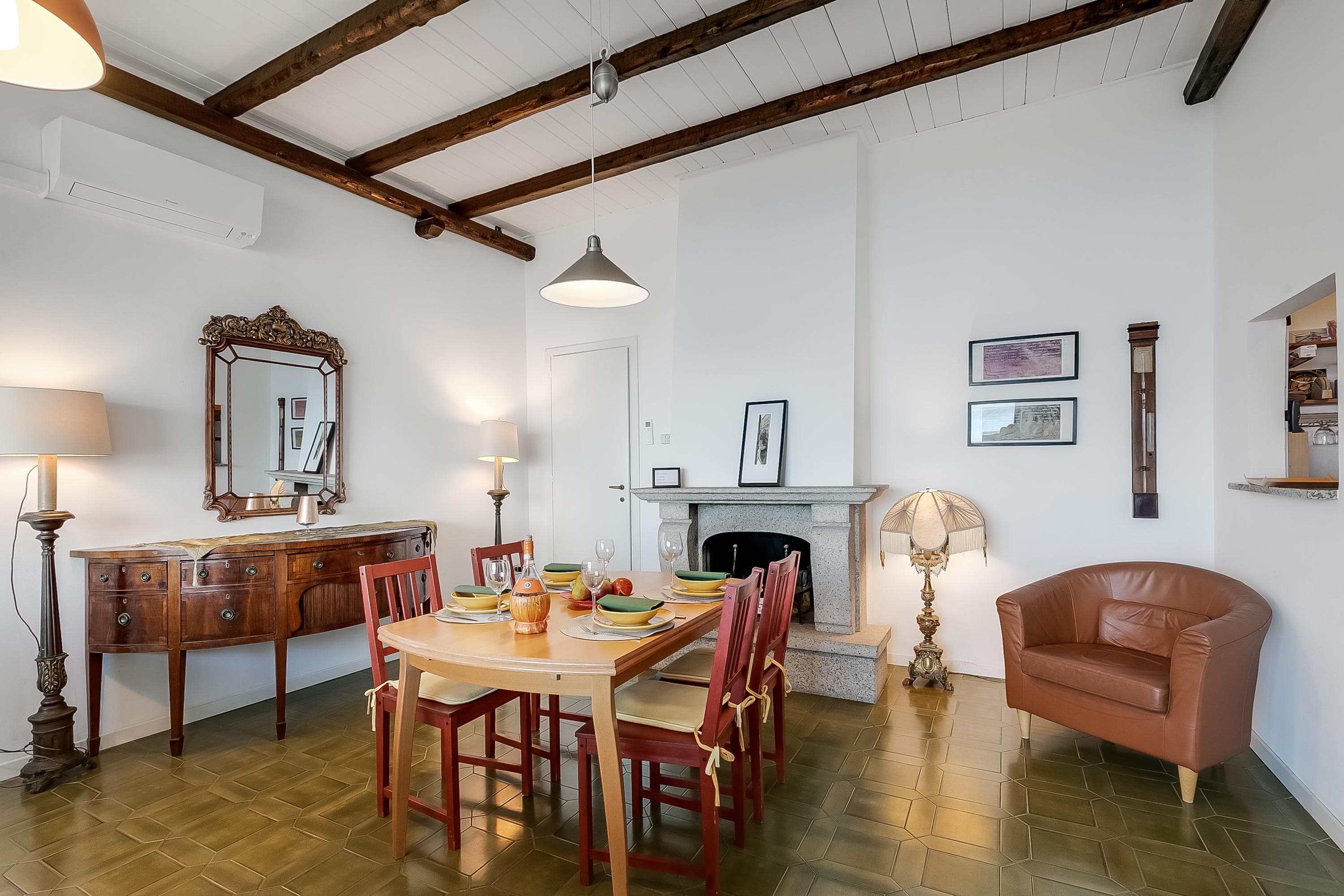 Gallery Image 19