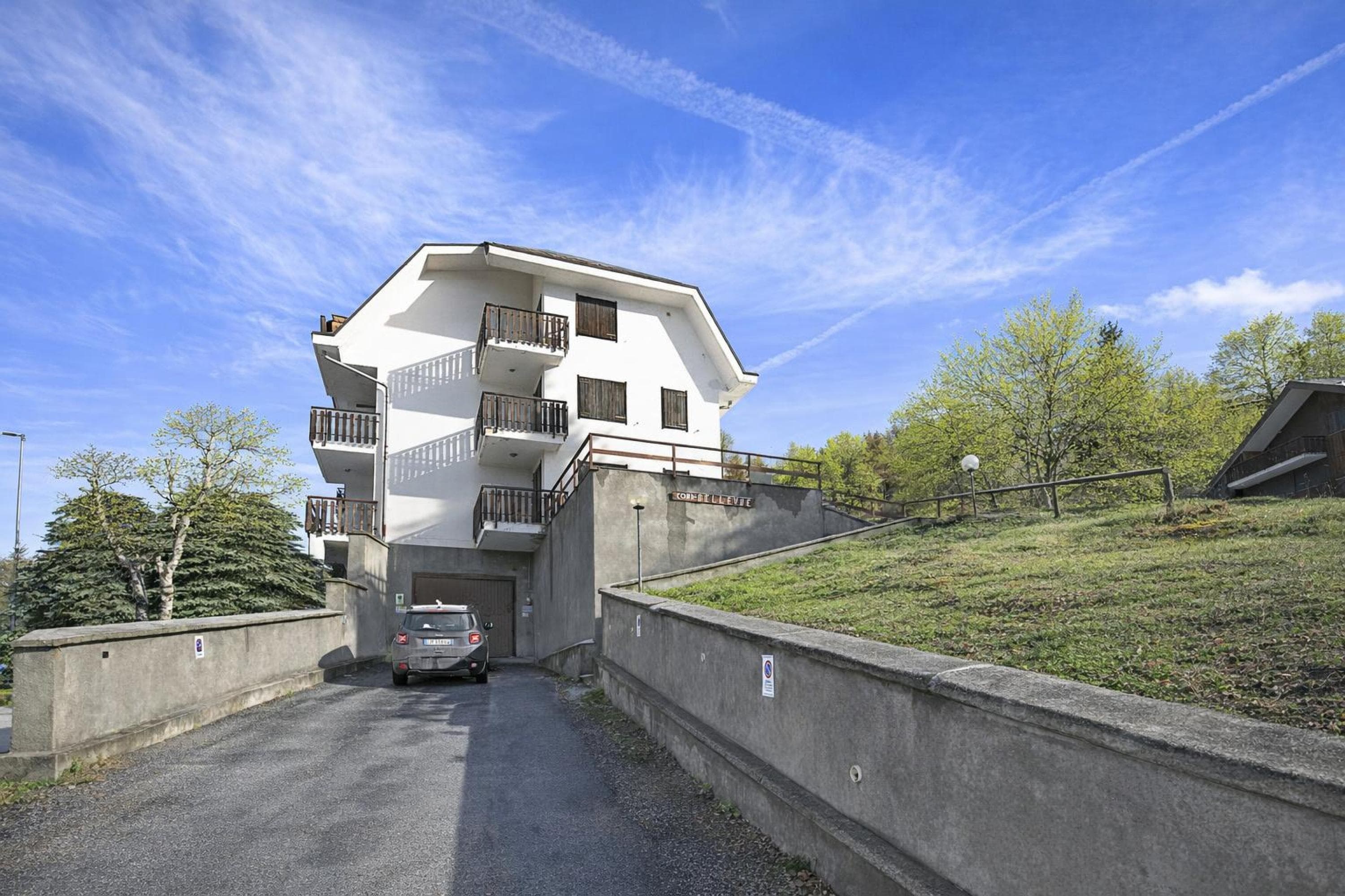 Gallery Image 18