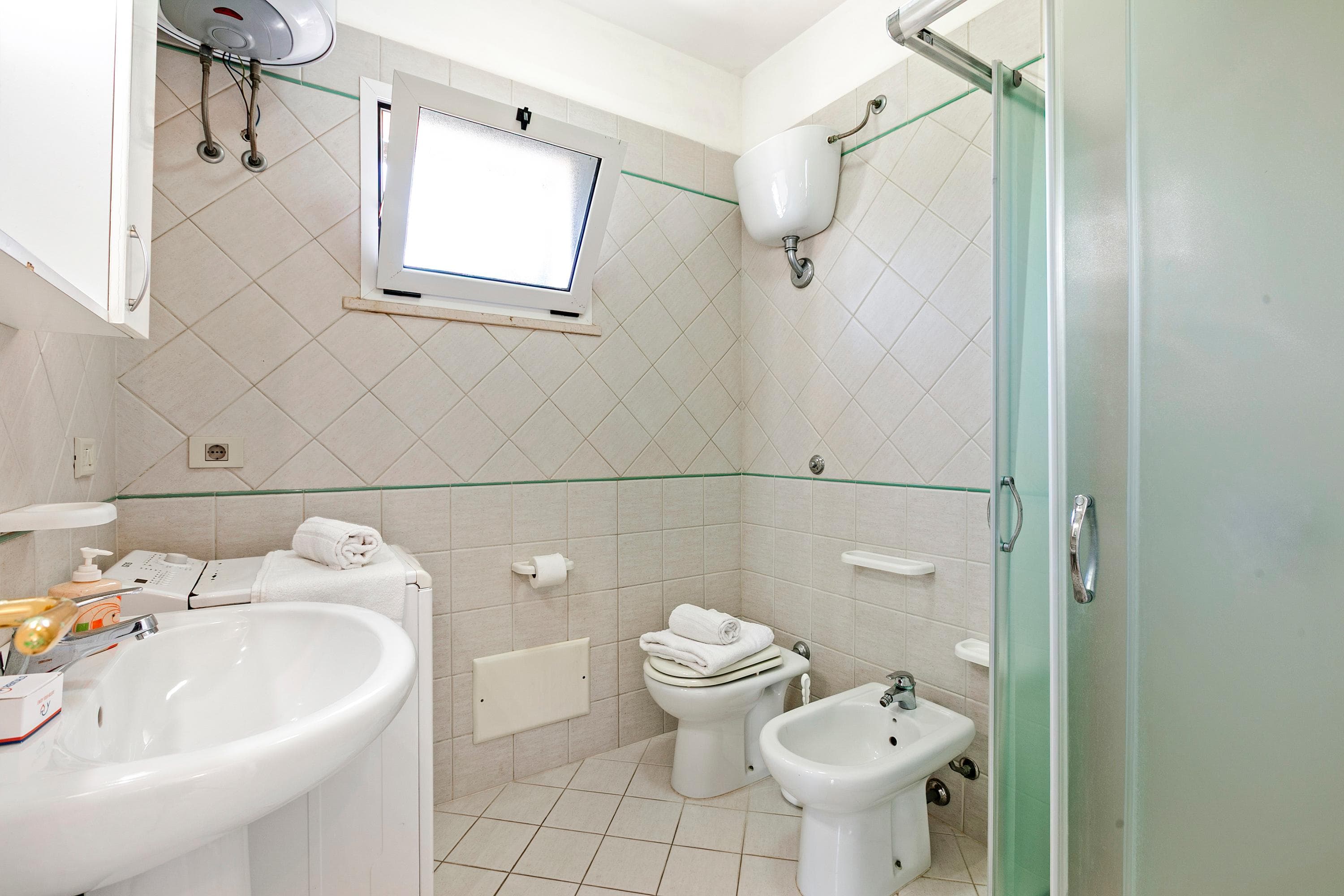Gallery Image 9