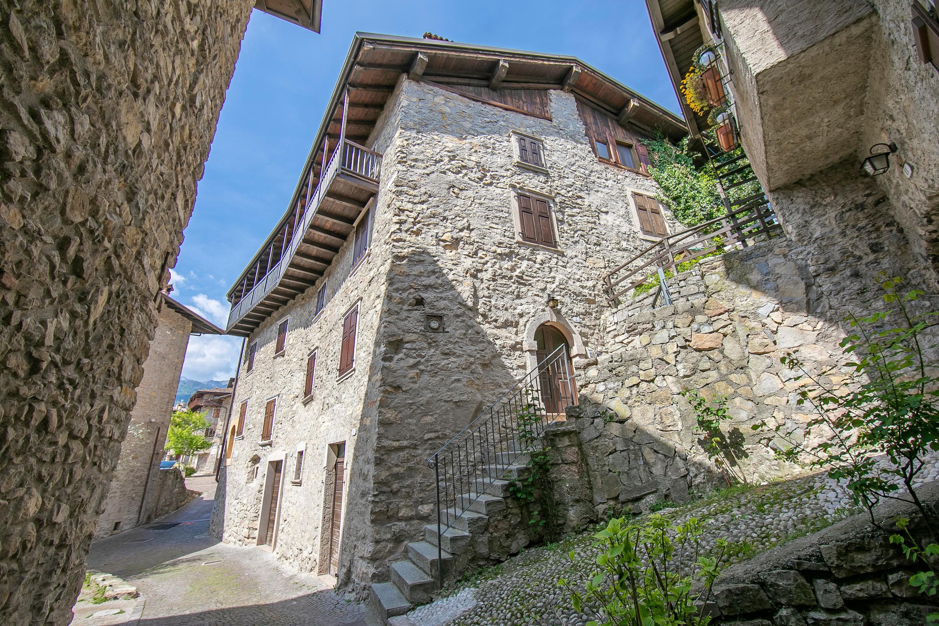 Gallery Image 21