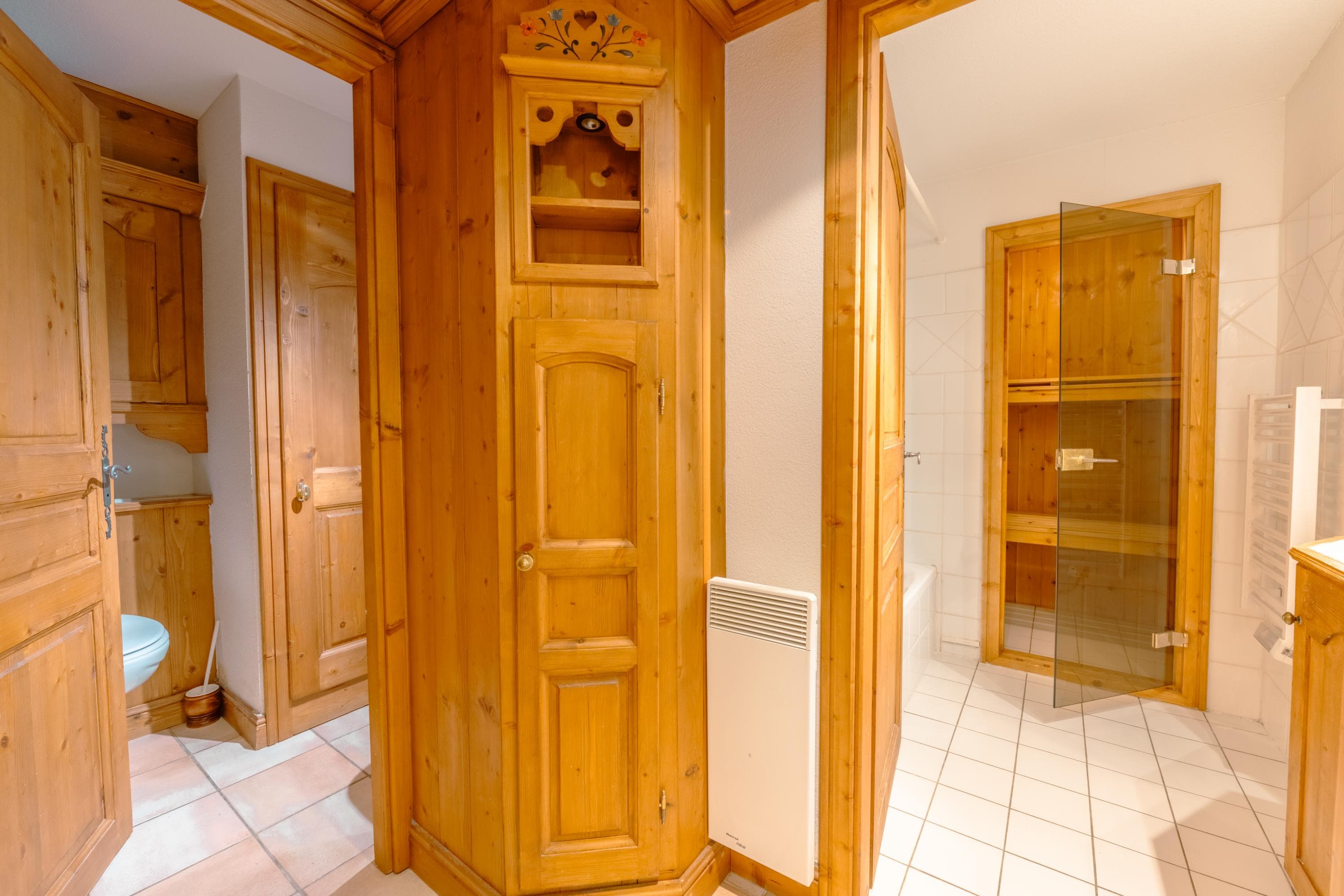 Gallery Image 13