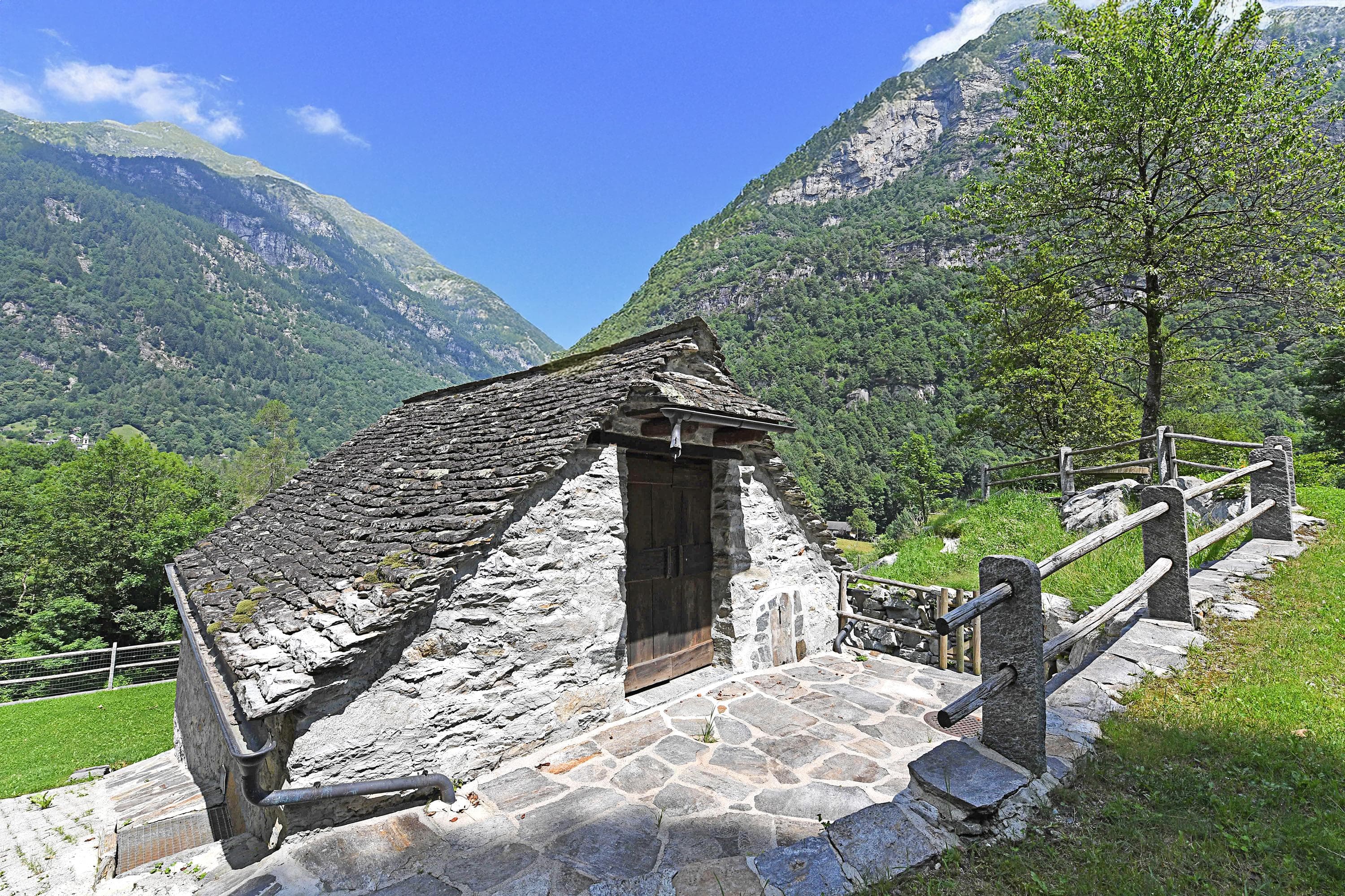 Gallery Image 15