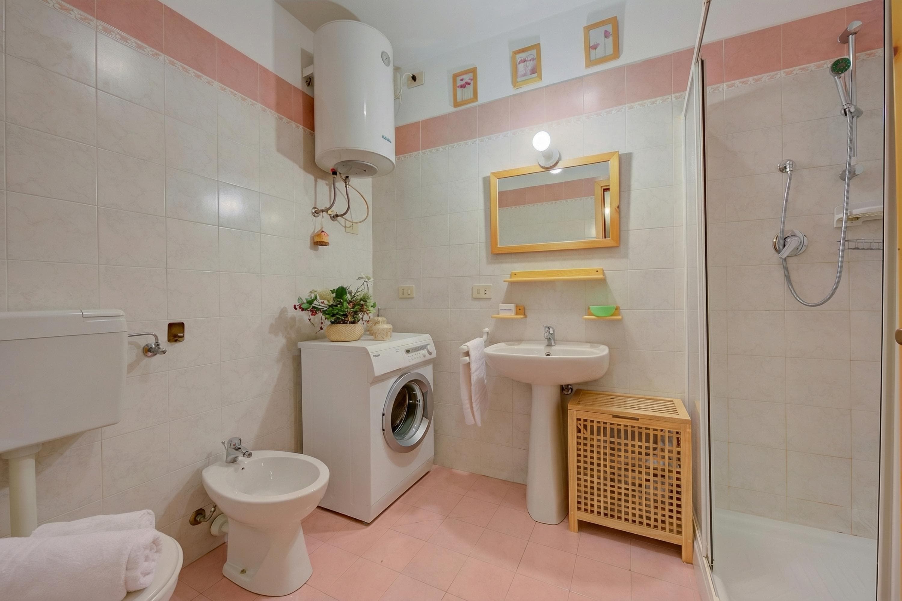 Gallery Image 13