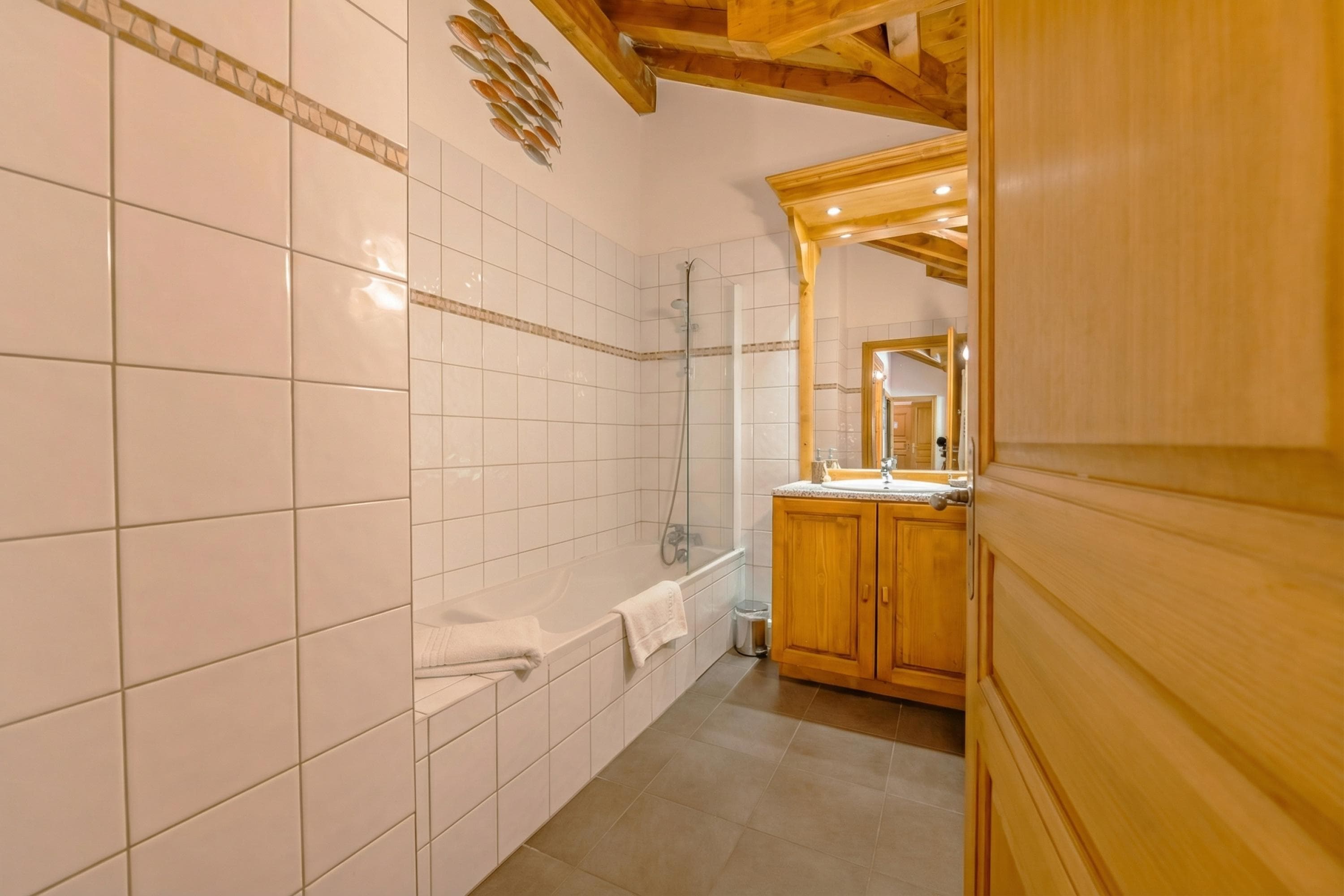 Gallery Image 14