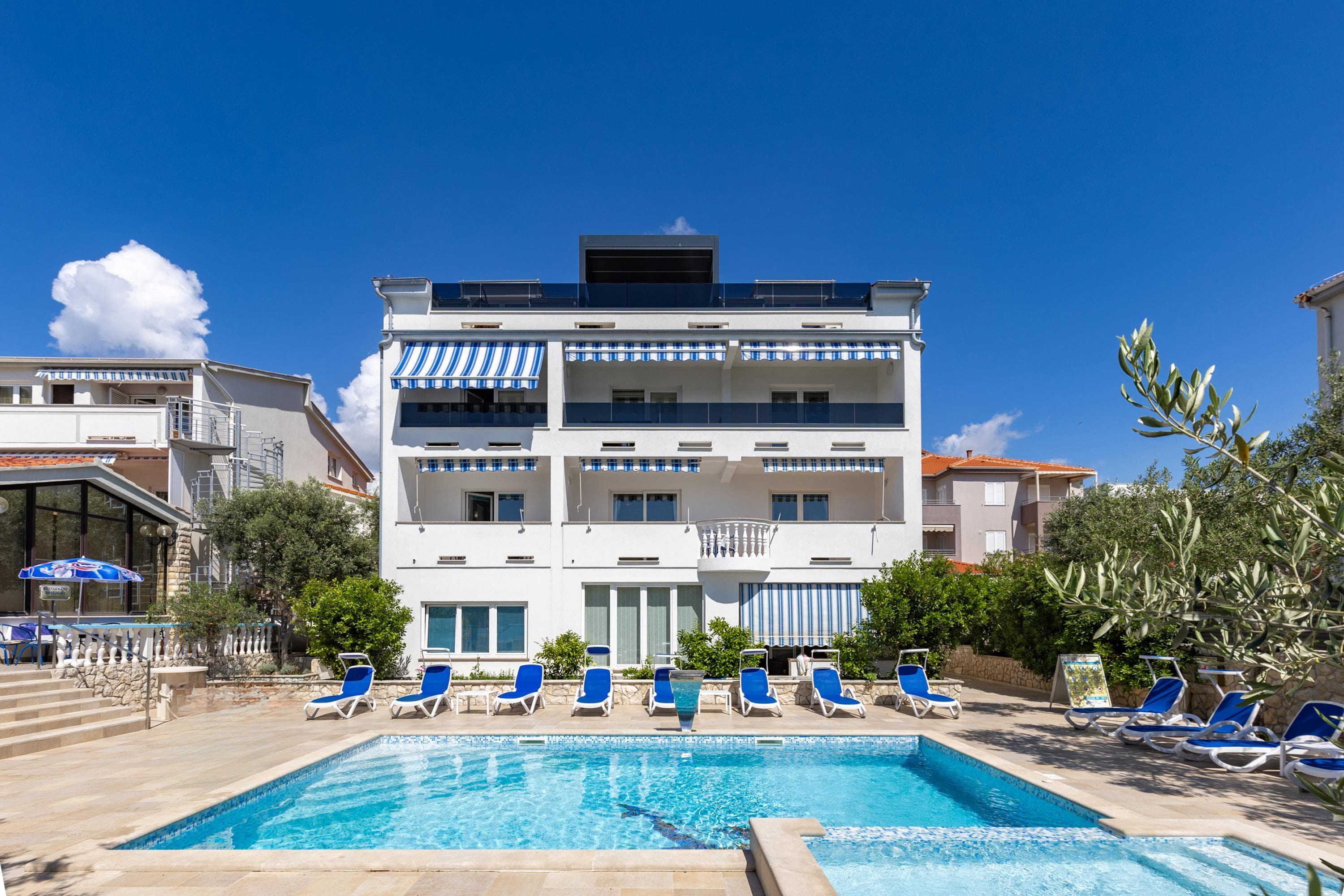 Gallery Image 11