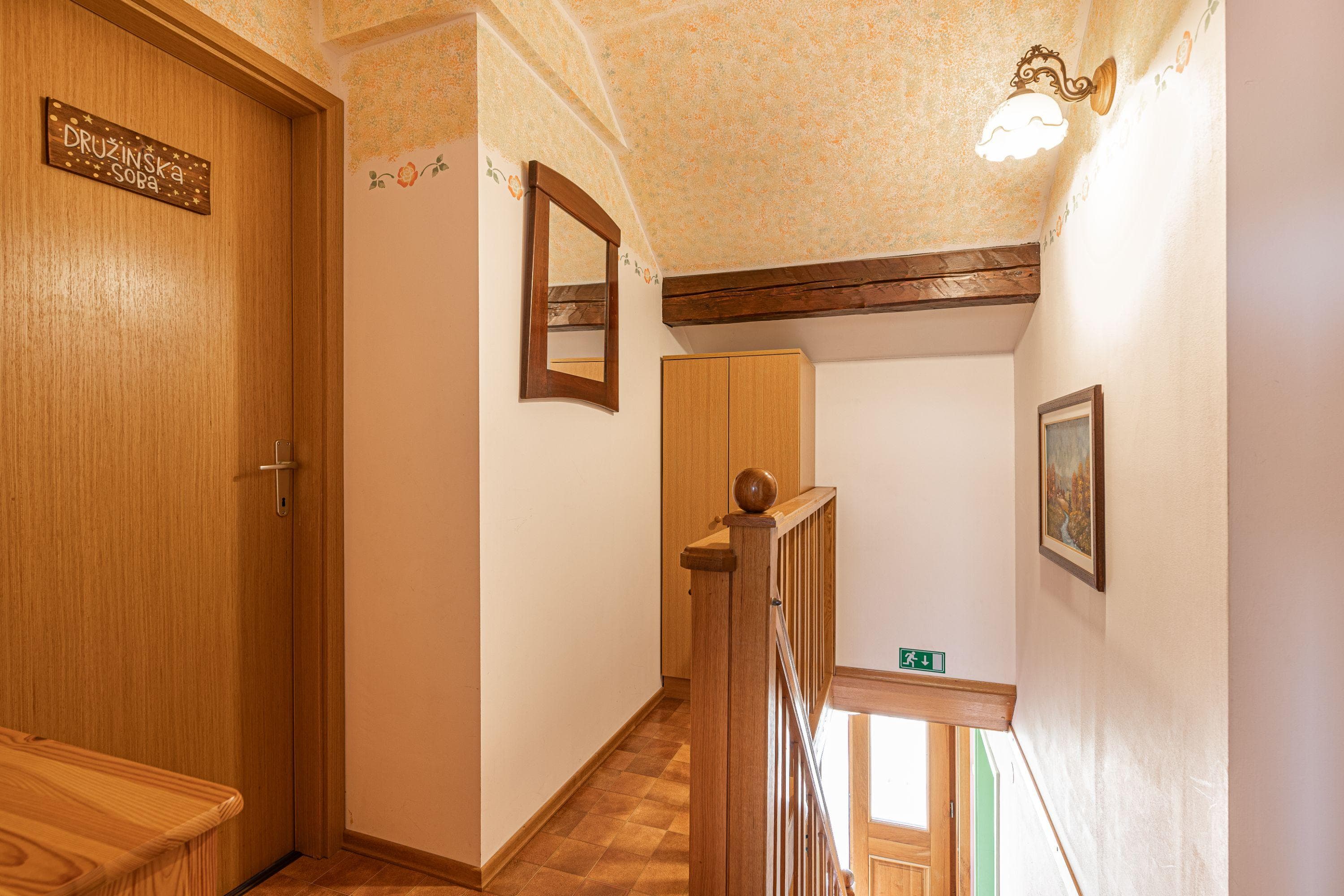 Gallery Image 20