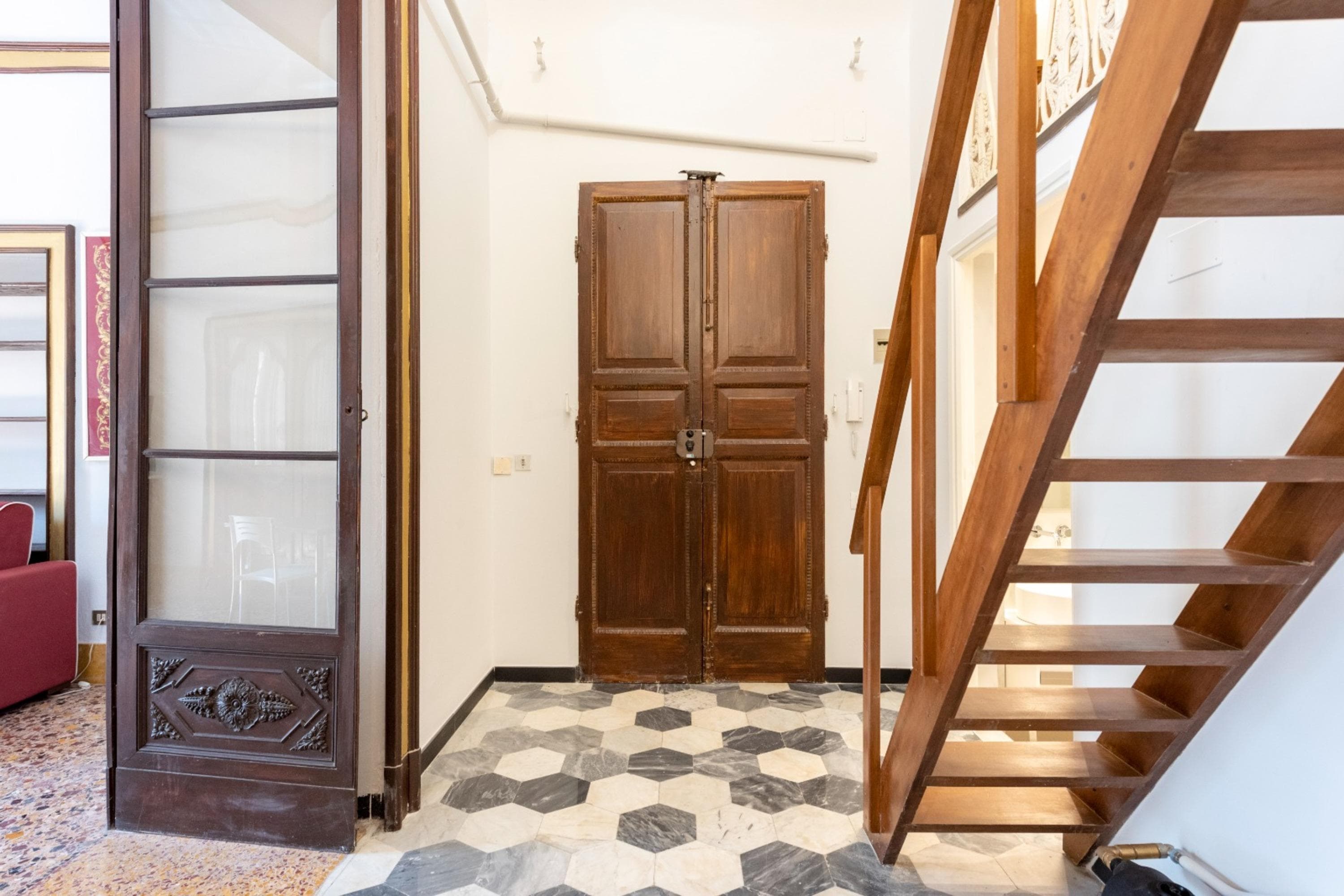 Gallery Image 18