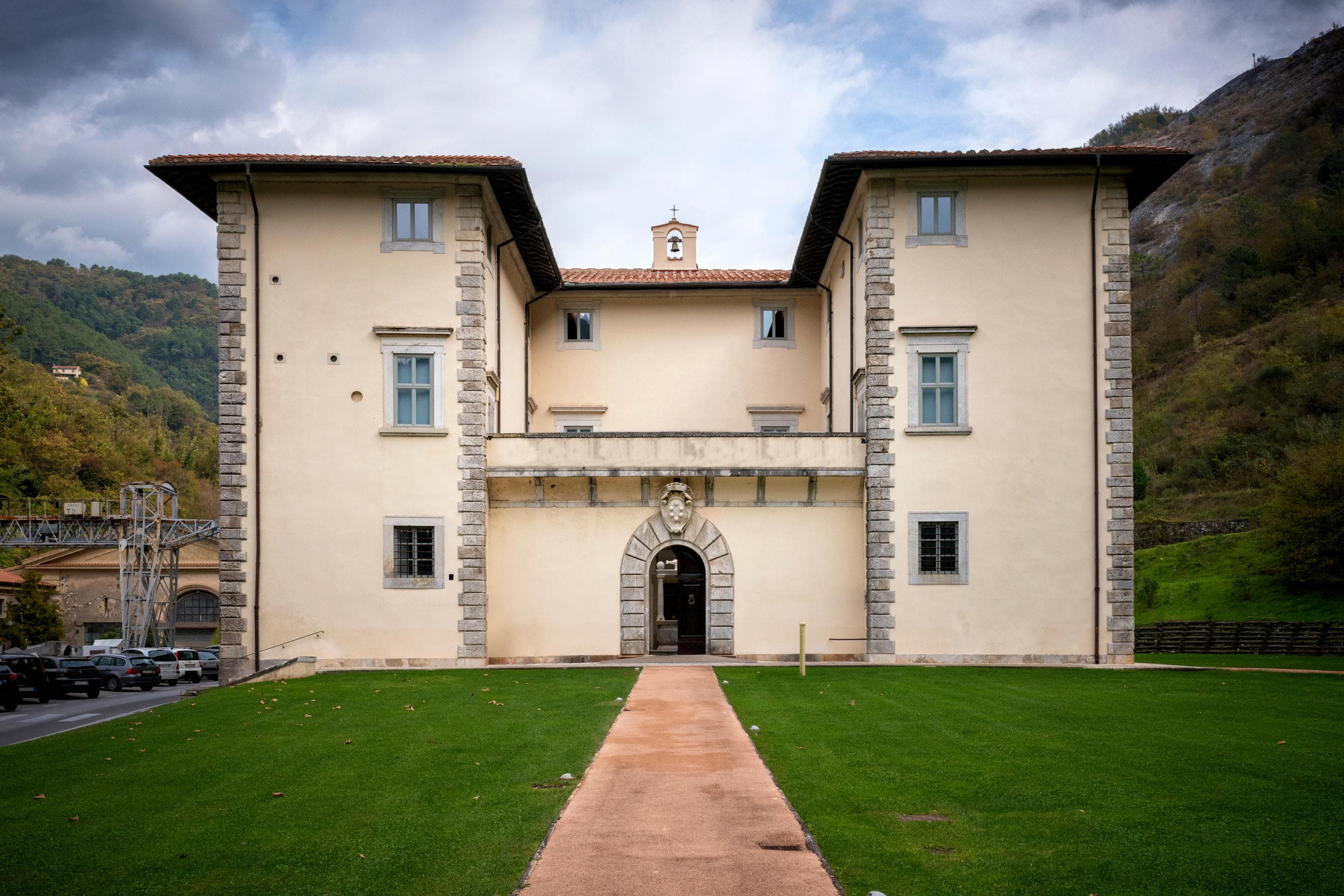 Gallery Image 18