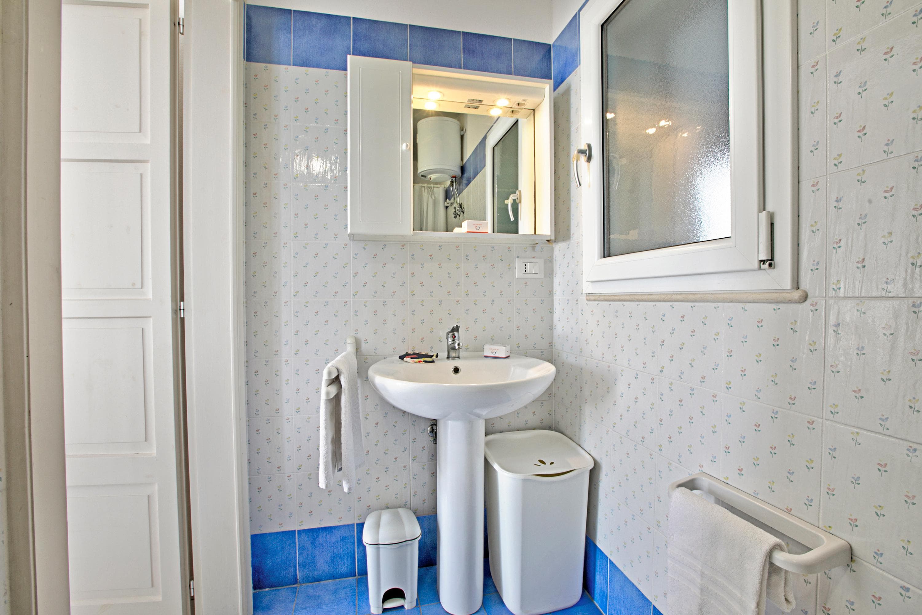 Gallery Image 18