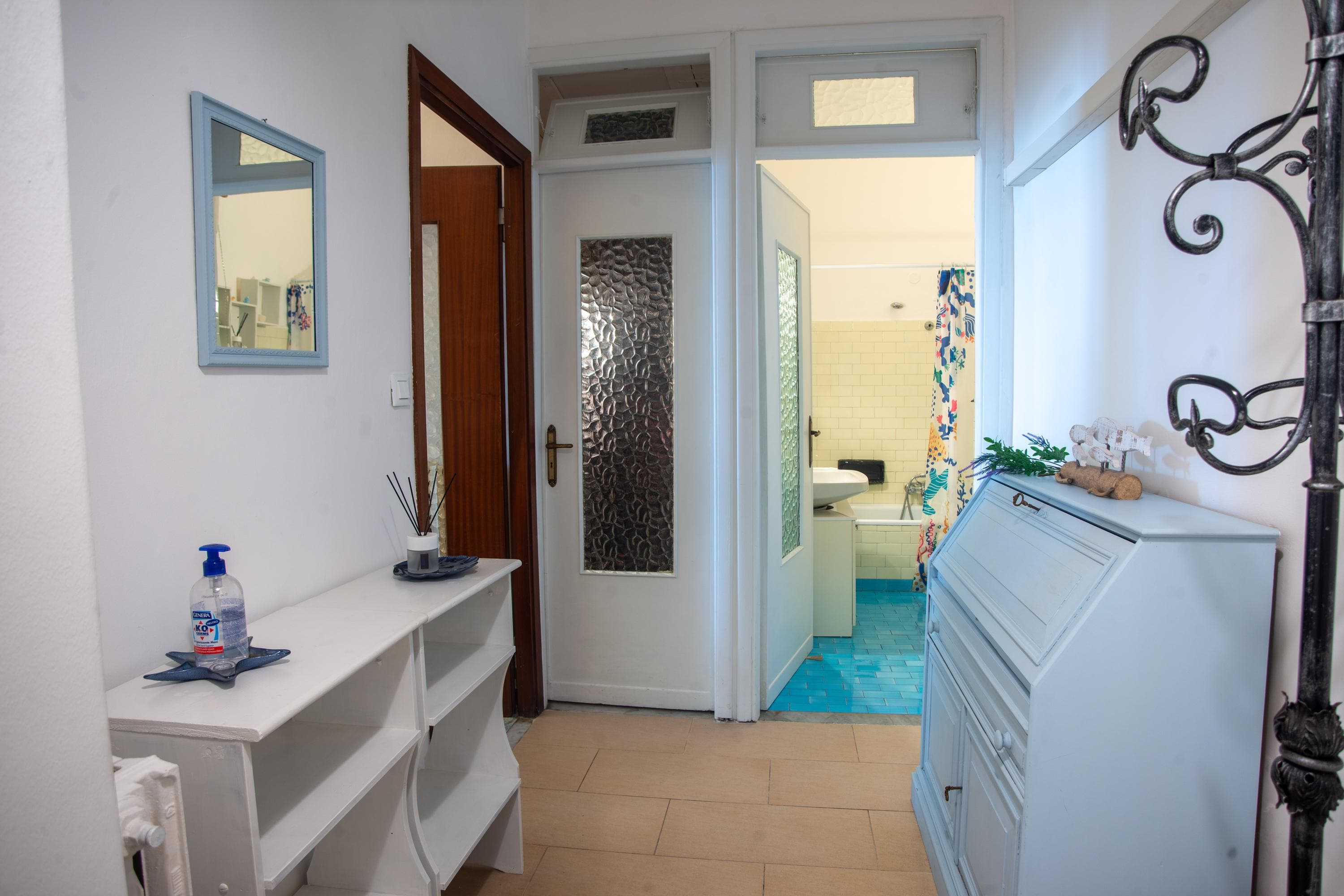 Gallery Image 13