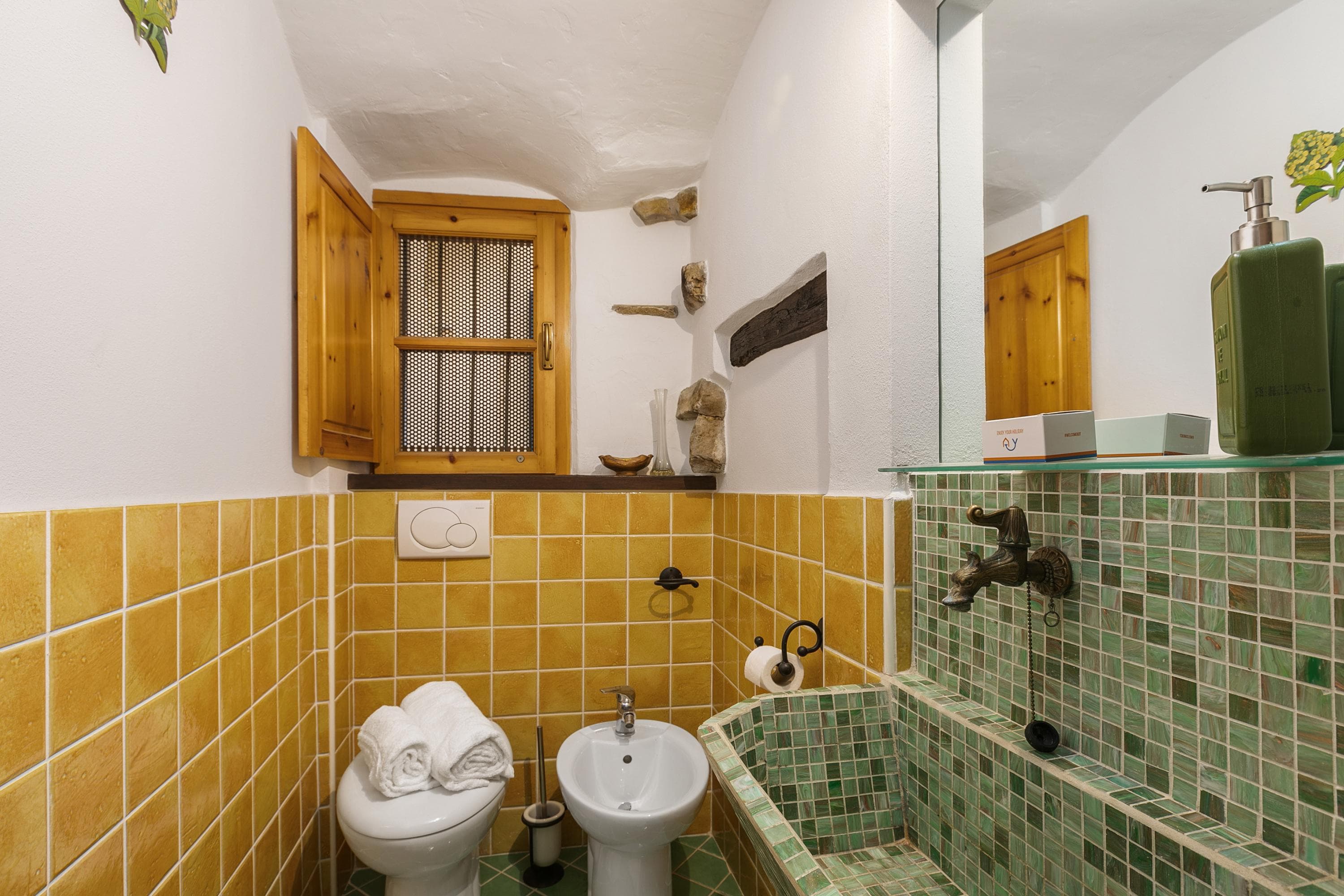 Gallery Image 22