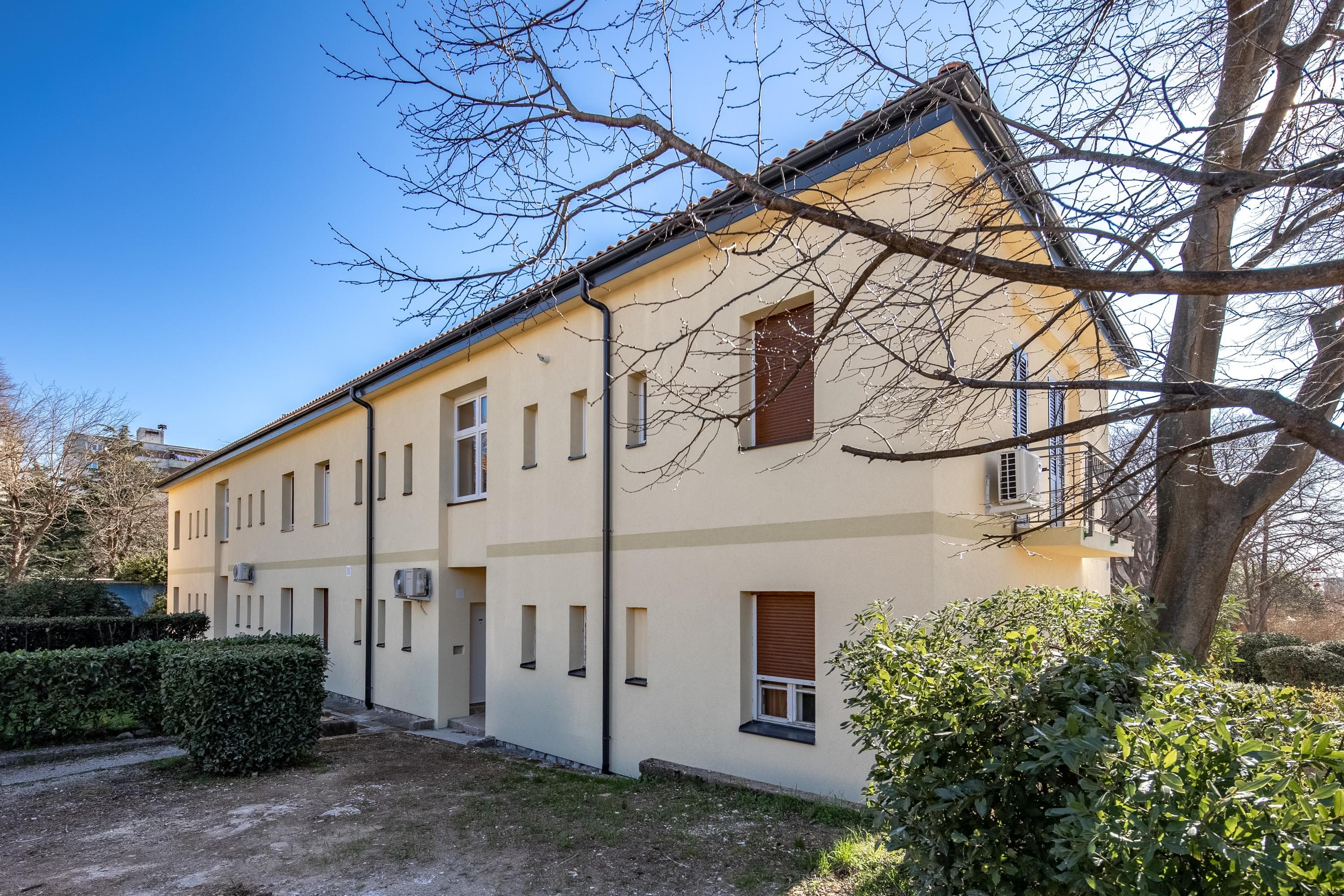Gallery Image 15