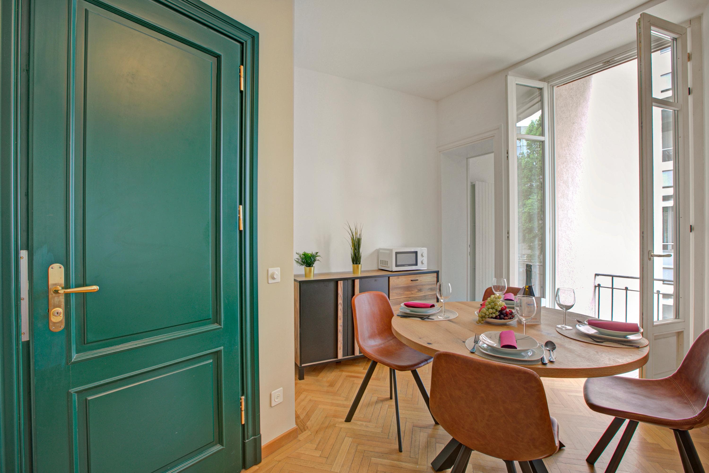 Gallery Image 7