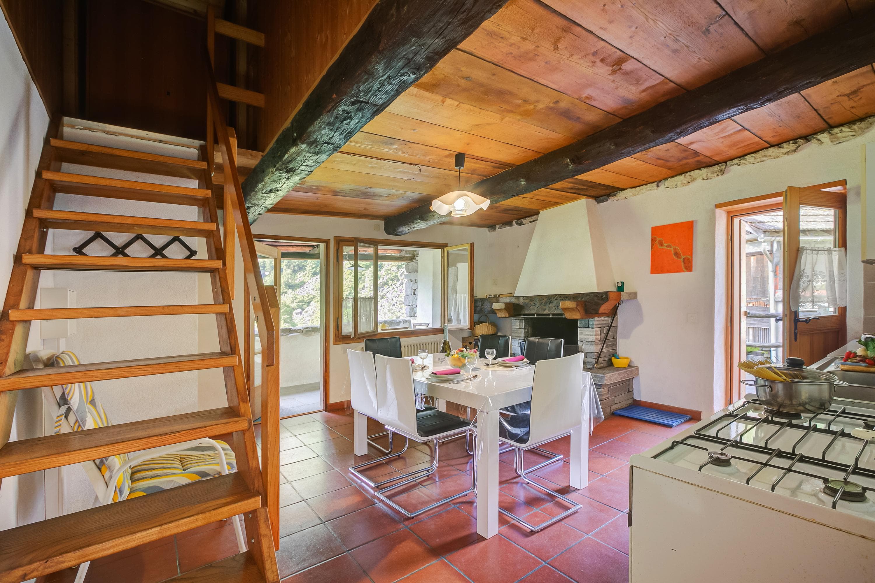 Gallery Image 13